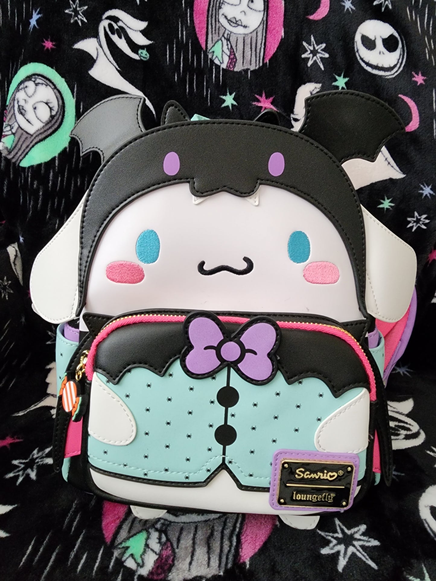 Loungefly Hello Kitty Cinn