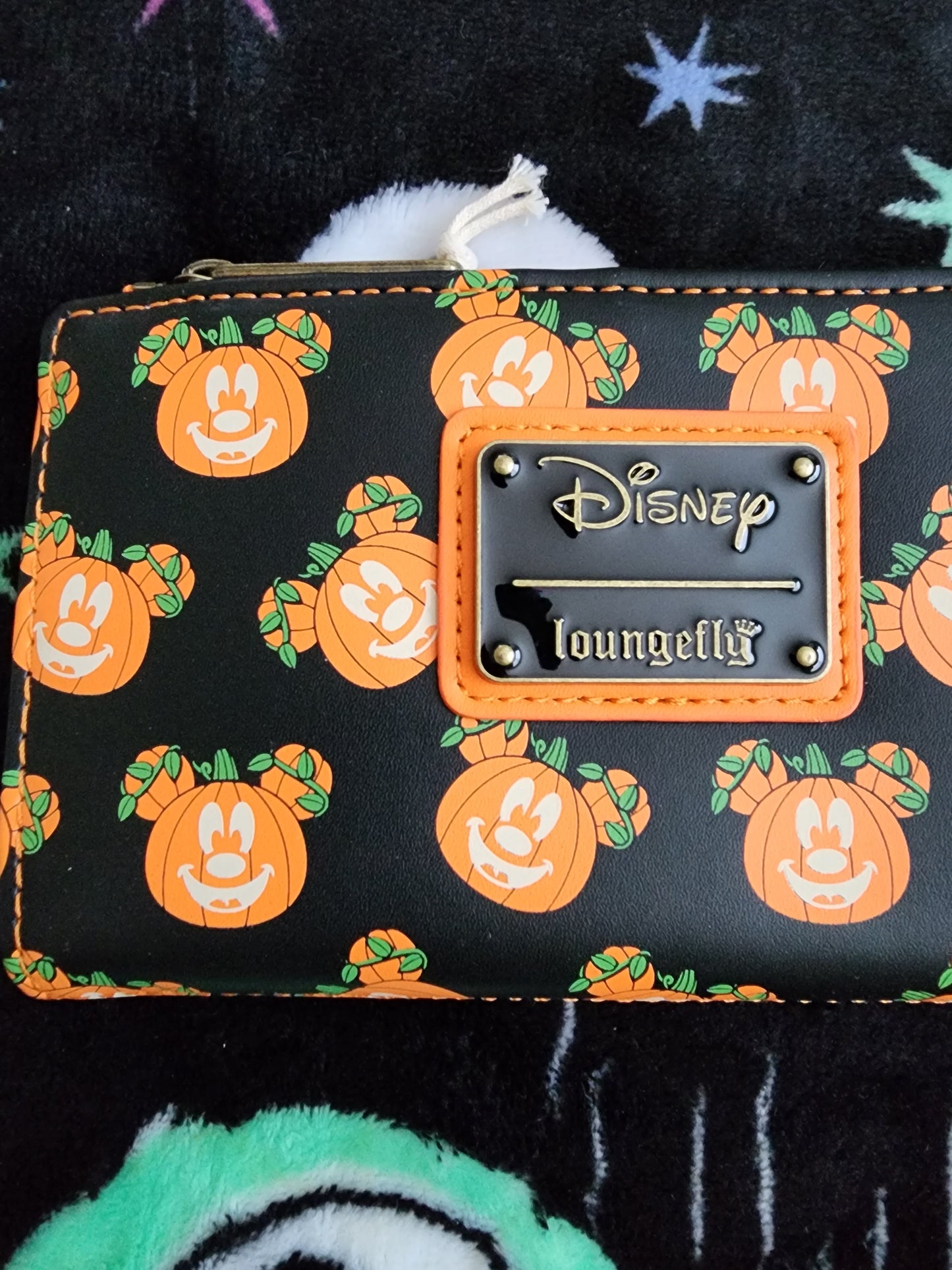 Loungefly Disney Mickey Mouse Pumpkin Halloween Wallet