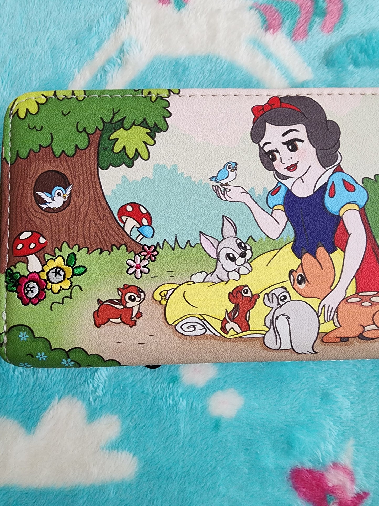 Loungefly Disney Snow White and The Seven Drawfs Wallet