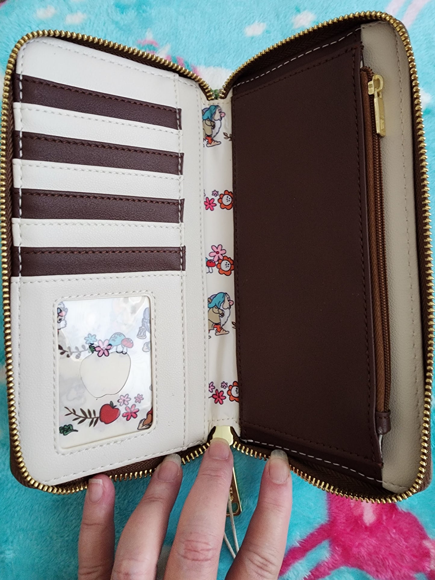 Loungefly Disney Snow White Wallet