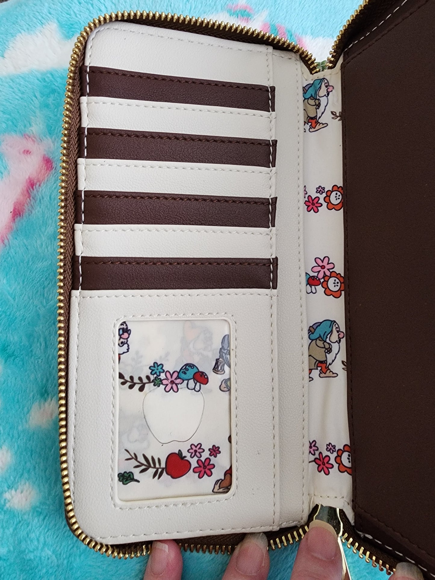 Loungefly Disney Snow White Wallet