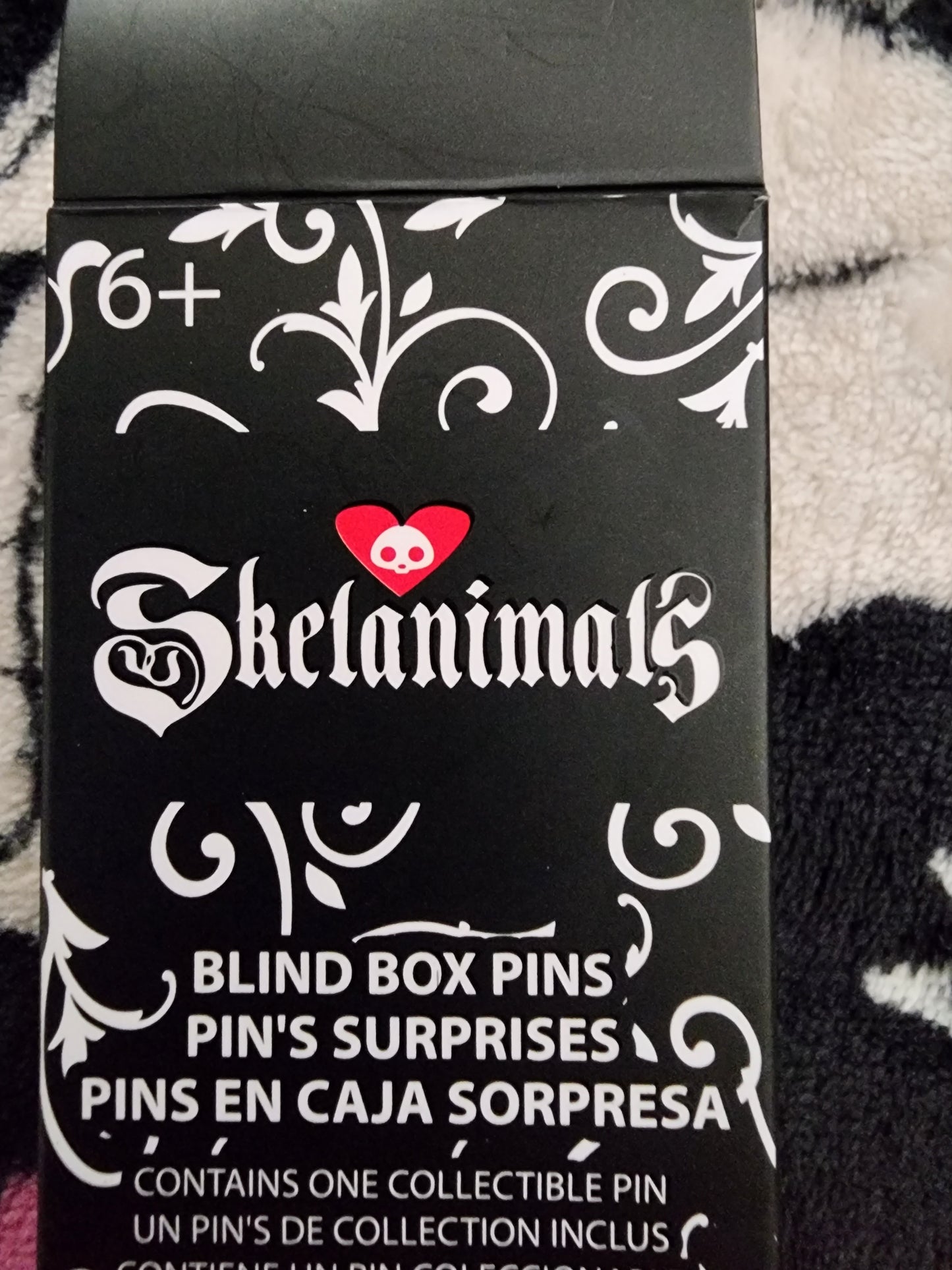 Skelanimals Mystery Pins