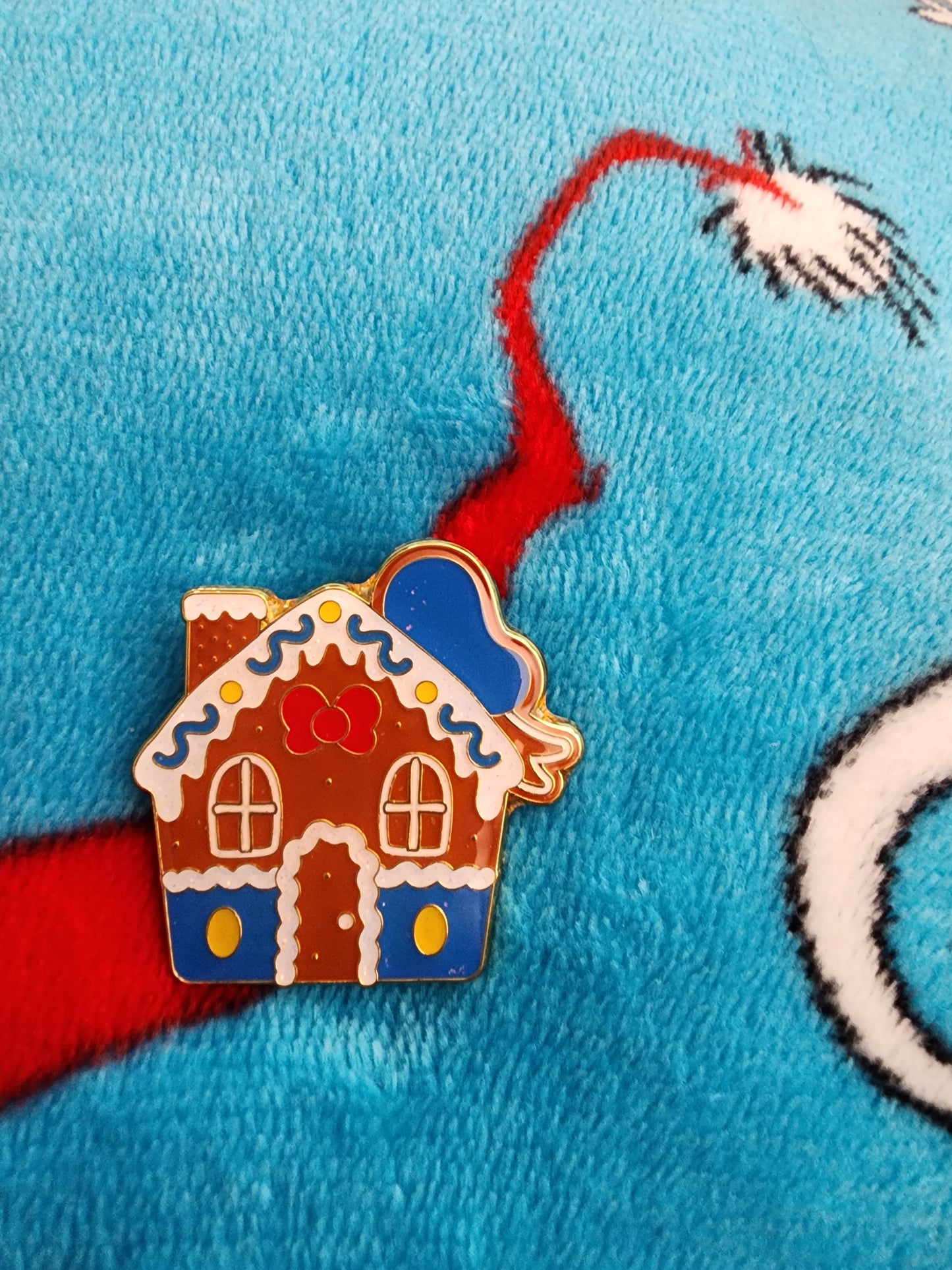 Mickey and Friends Gingerbread House Mystery Pins