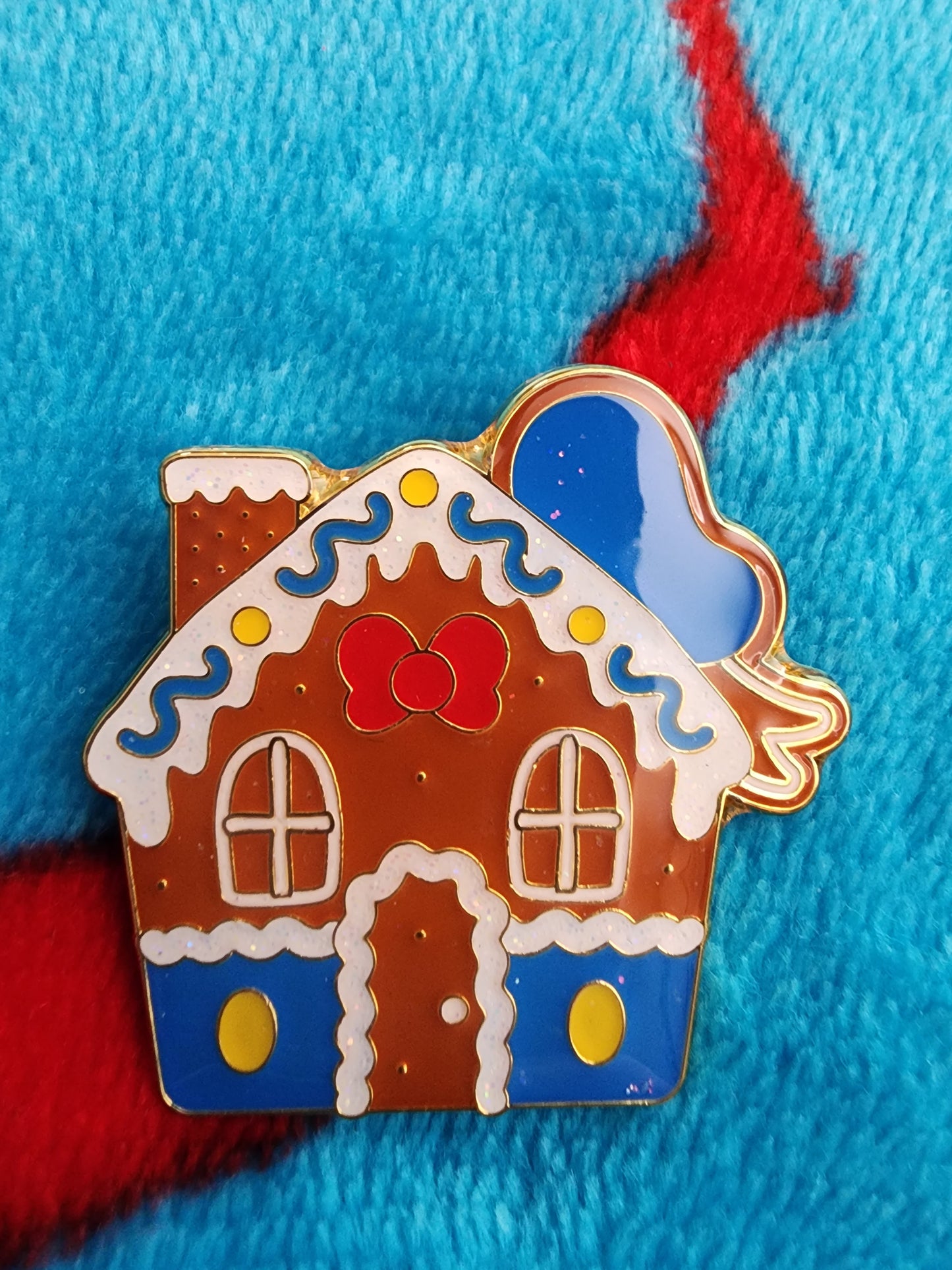 Mickey and Friends Gingerbread House Mystery Pins