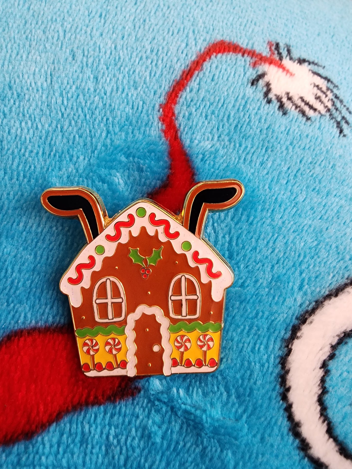 Mickey and Friends Gingerbread House Mystery Pins