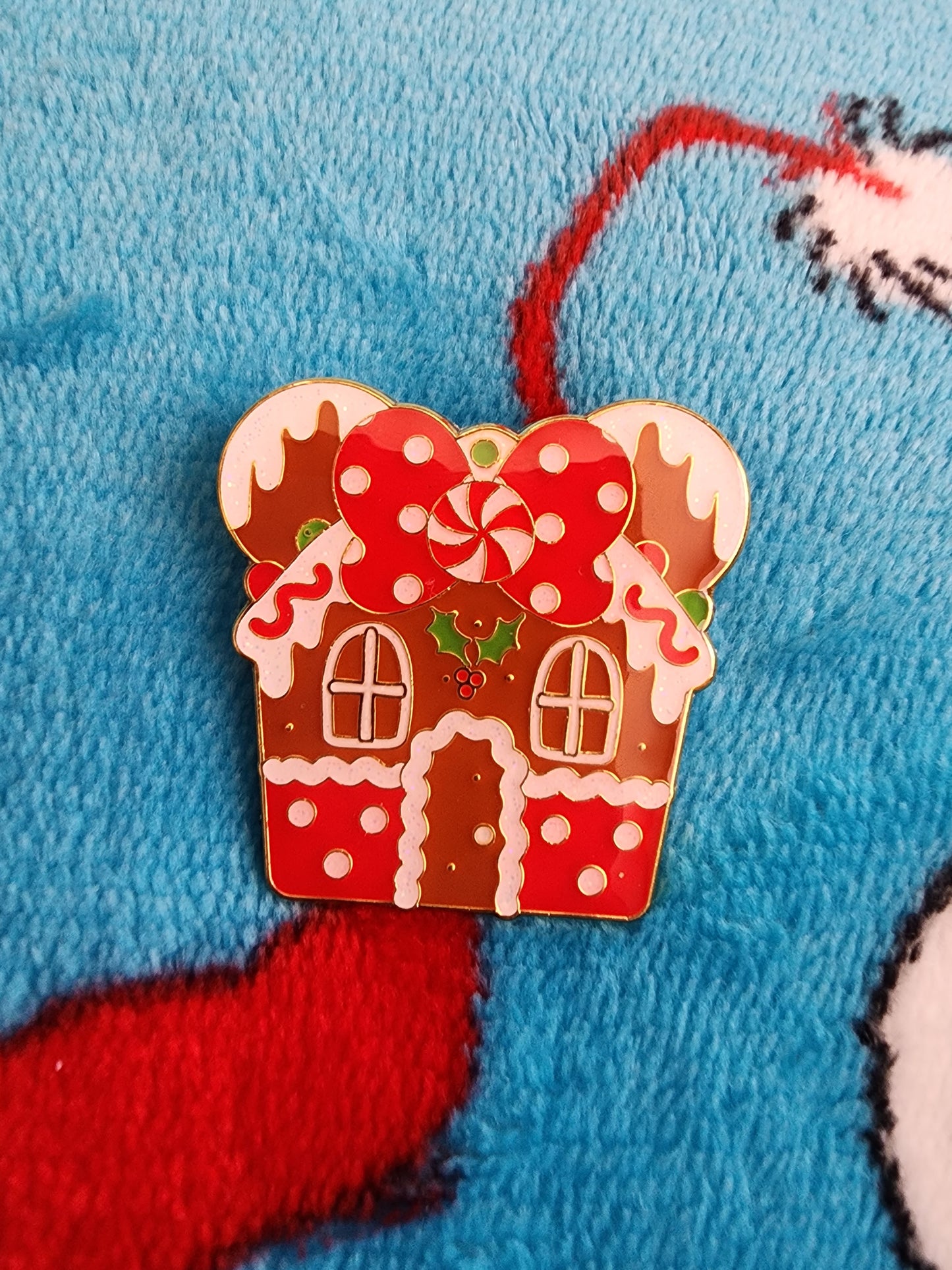 Mickey and Friends Gingerbread House Mystery Pins