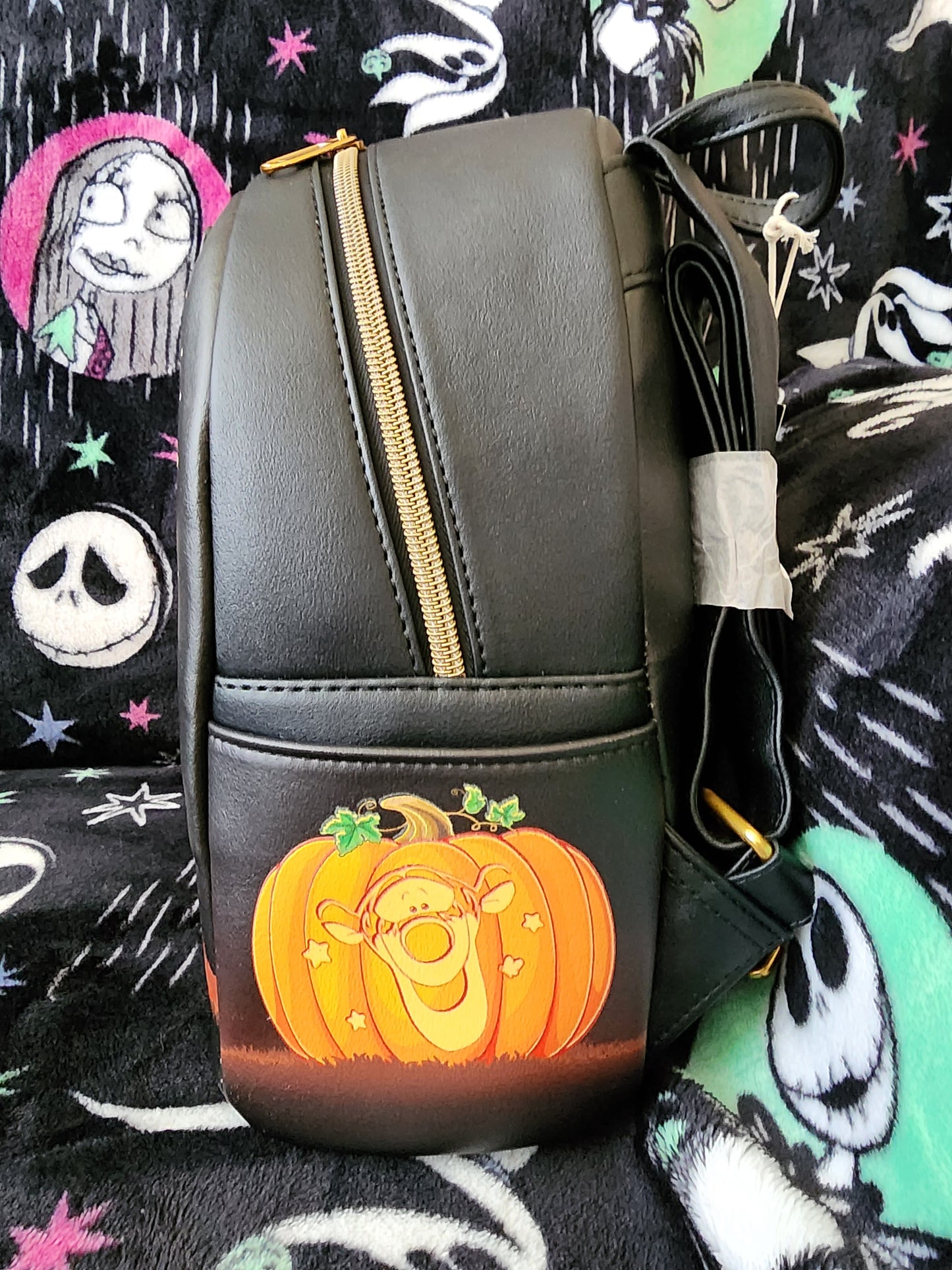 Loungefly Disney Winnie the Pooh and Friends Pumpkin Halloween Backpack