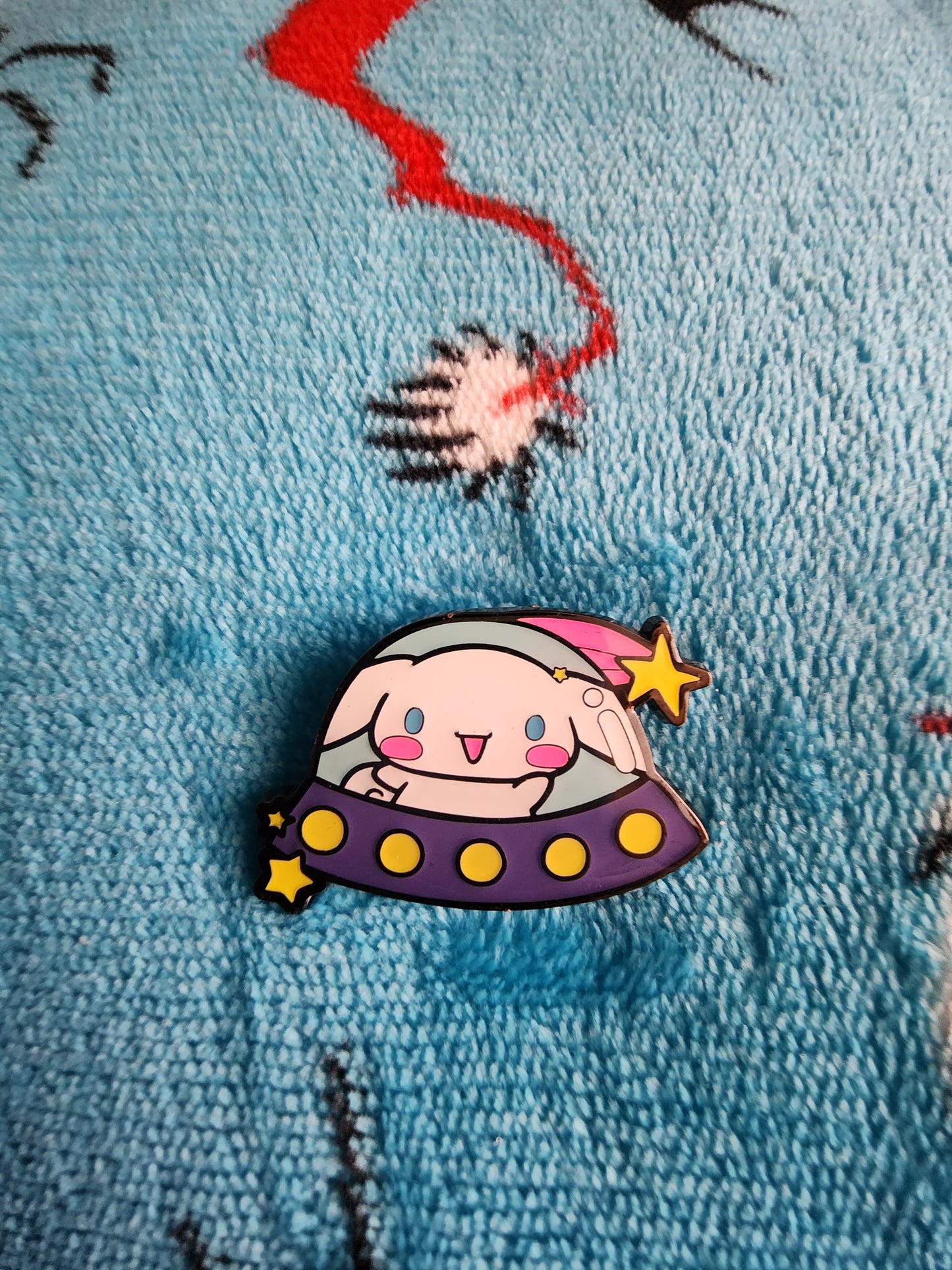 Hello Kitty and Friends Mystery Spaceship Pins