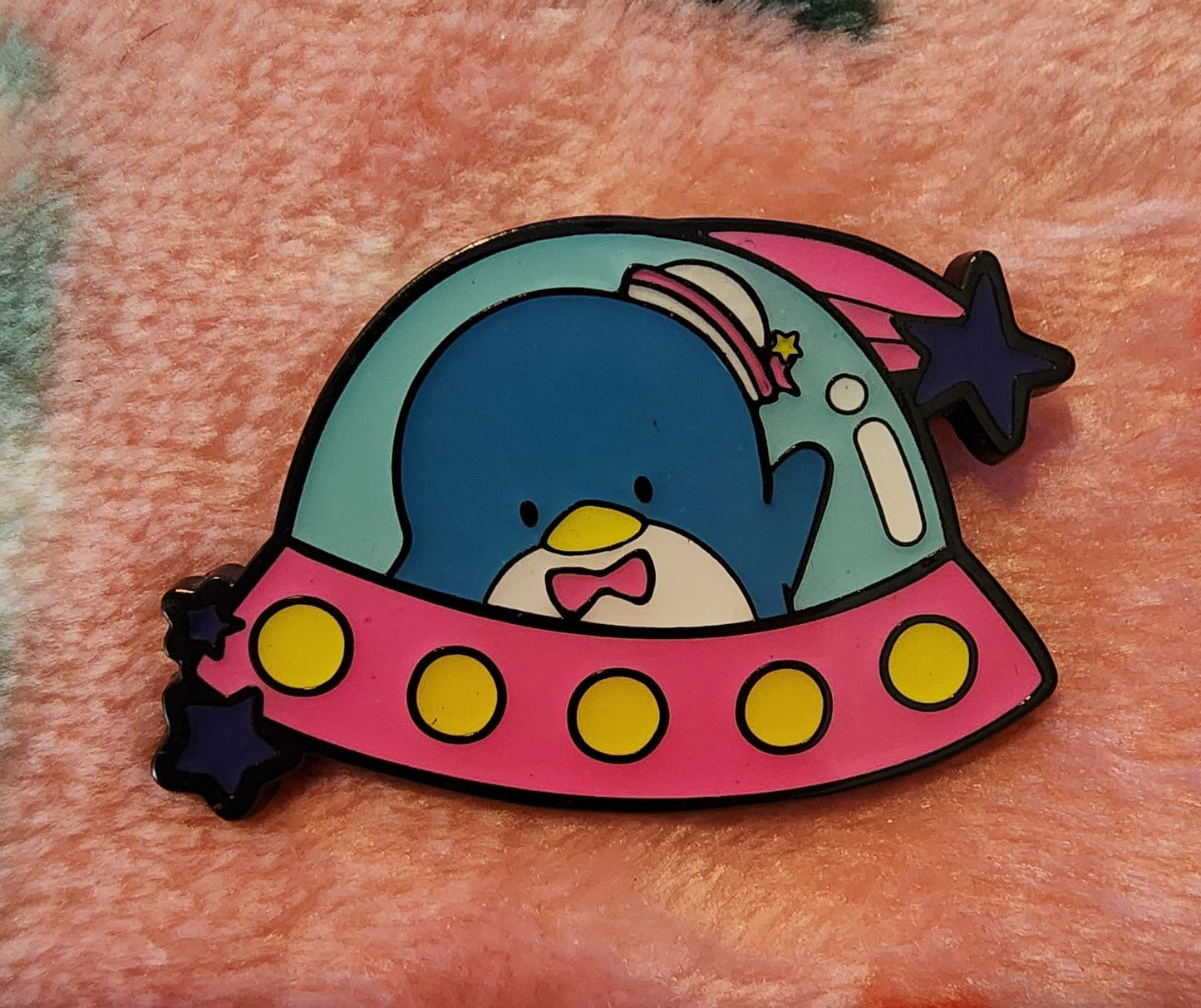 Hello Kitty and Friends Mystery Spaceship Pins