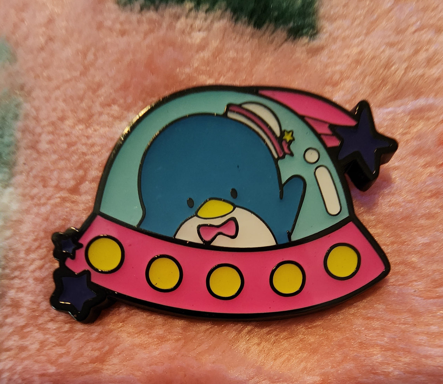 Hello Kitty and Friends Mystery Spaceship Pins