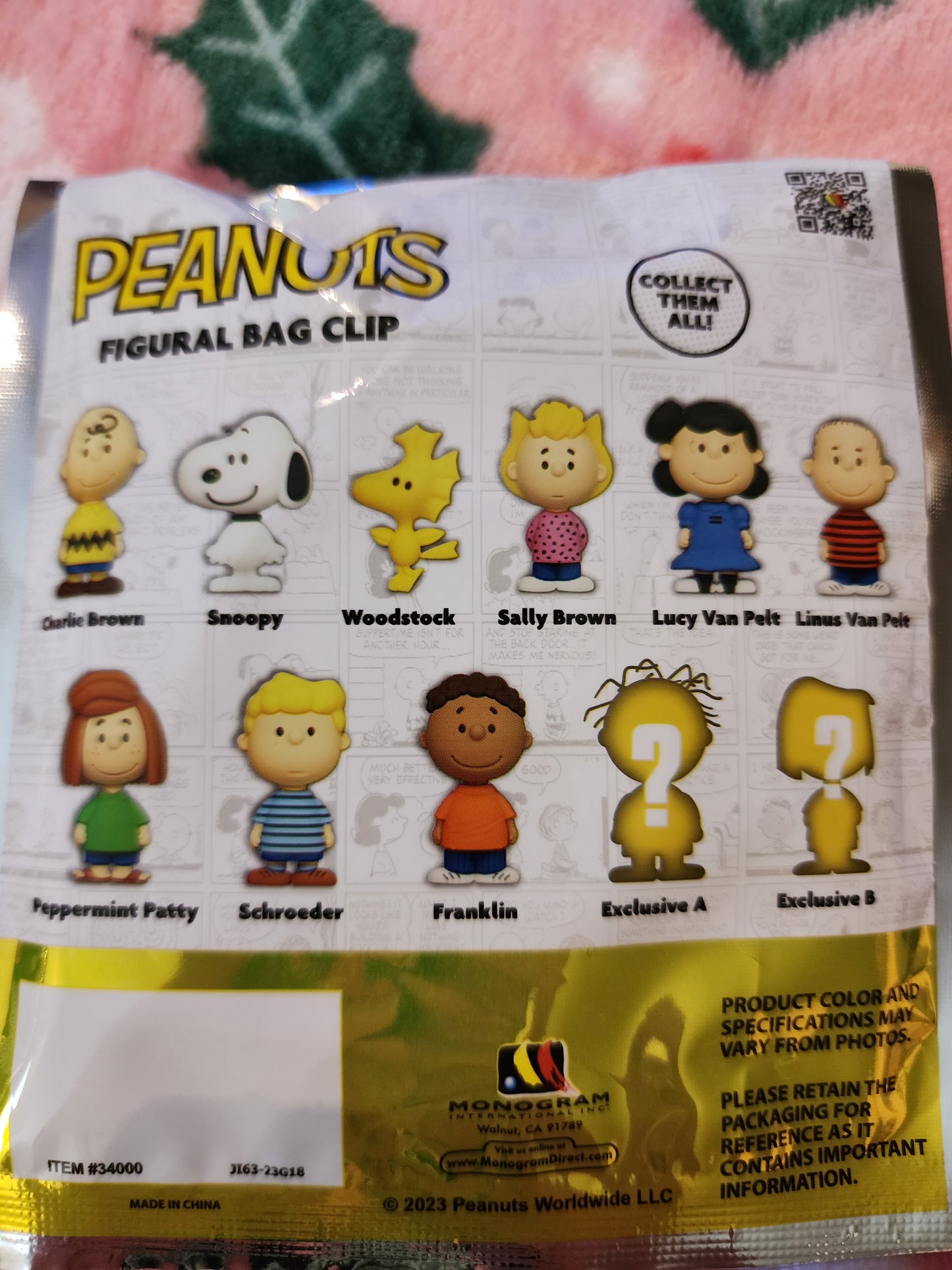 Peanuts Characters Mystery Bag Clips