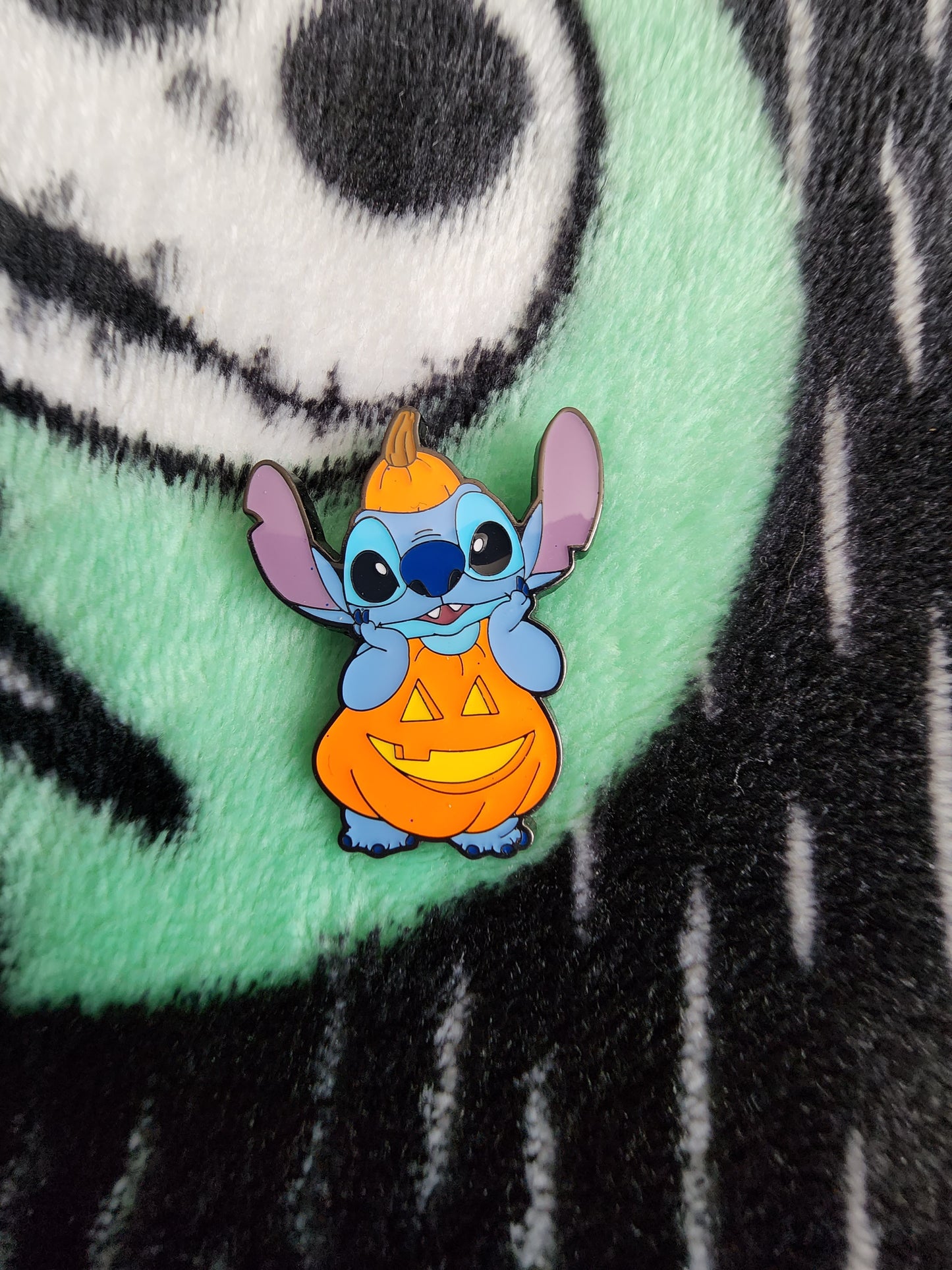 Loungefly Disney Stitch Halloween Mystery Pins