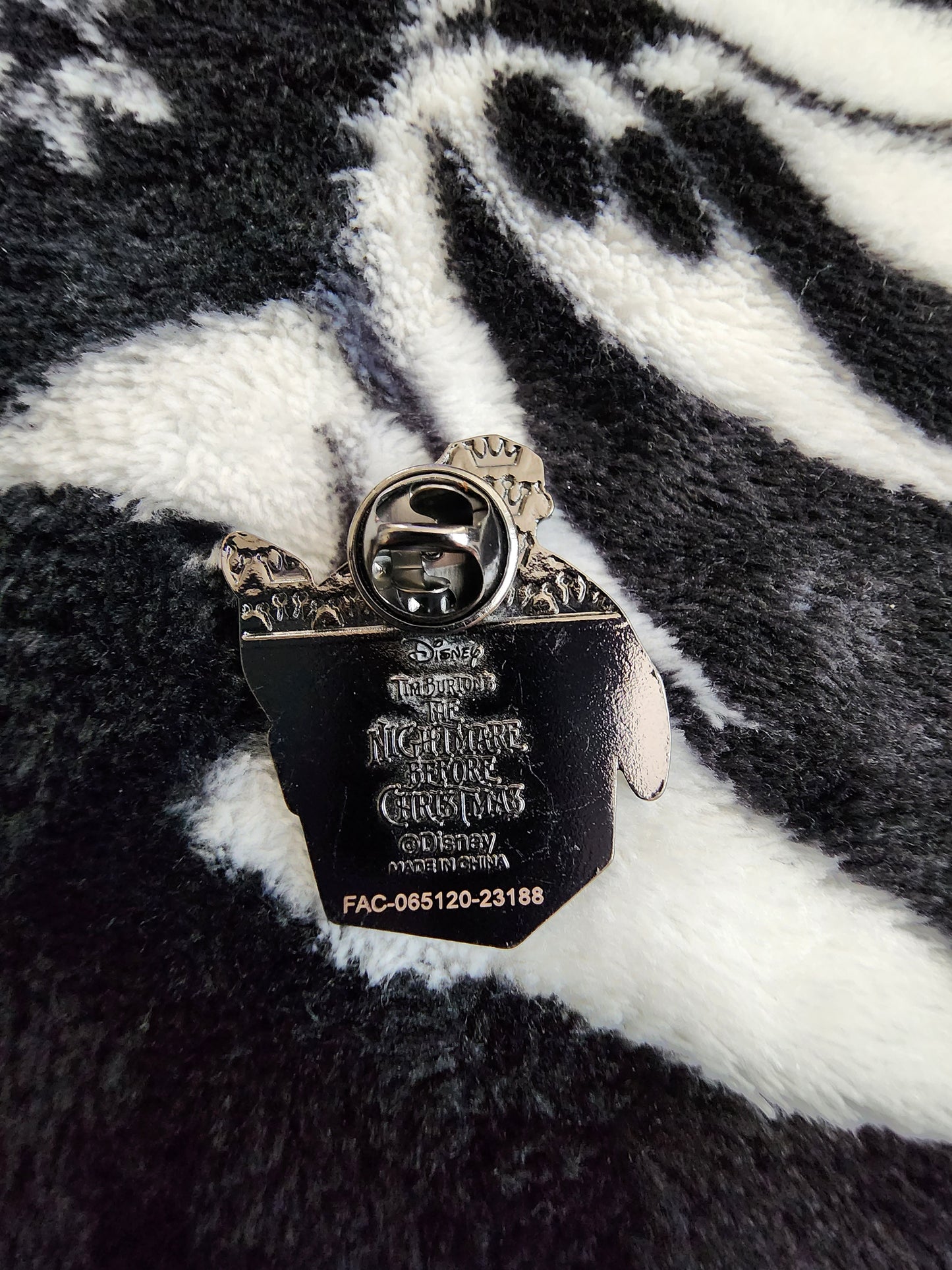 Disney Nightmare Before Christmas 30th Anniversary Christmas Gift Mystery Pins