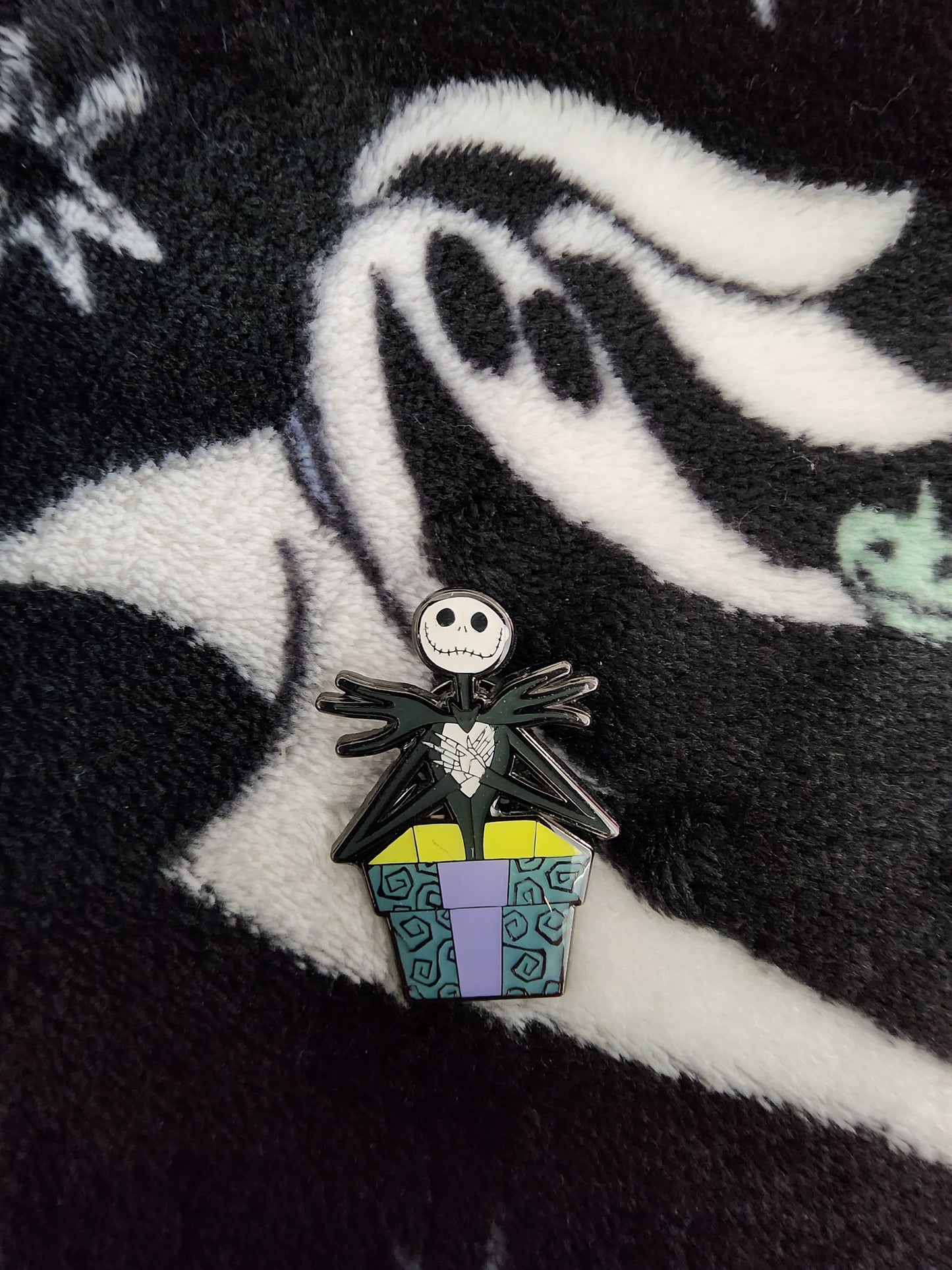 Disney Nightmare Before Christmas 30th Anniversary Christmas Gift Mystery Pins