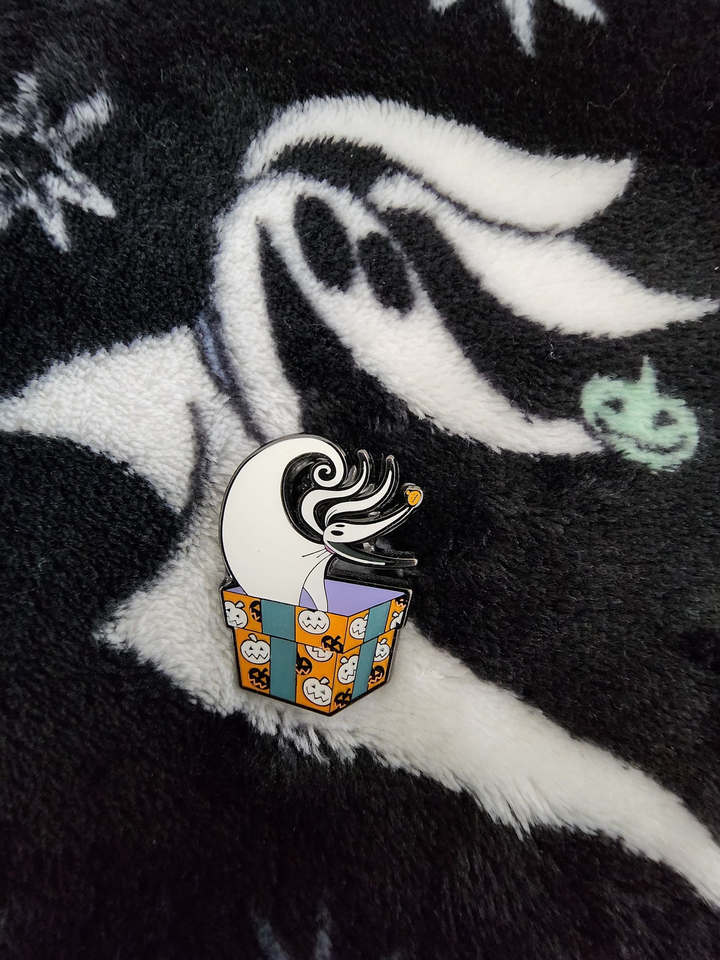 Disney Nightmare Before Christmas 30th Anniversary Christmas Gift Mystery Pins