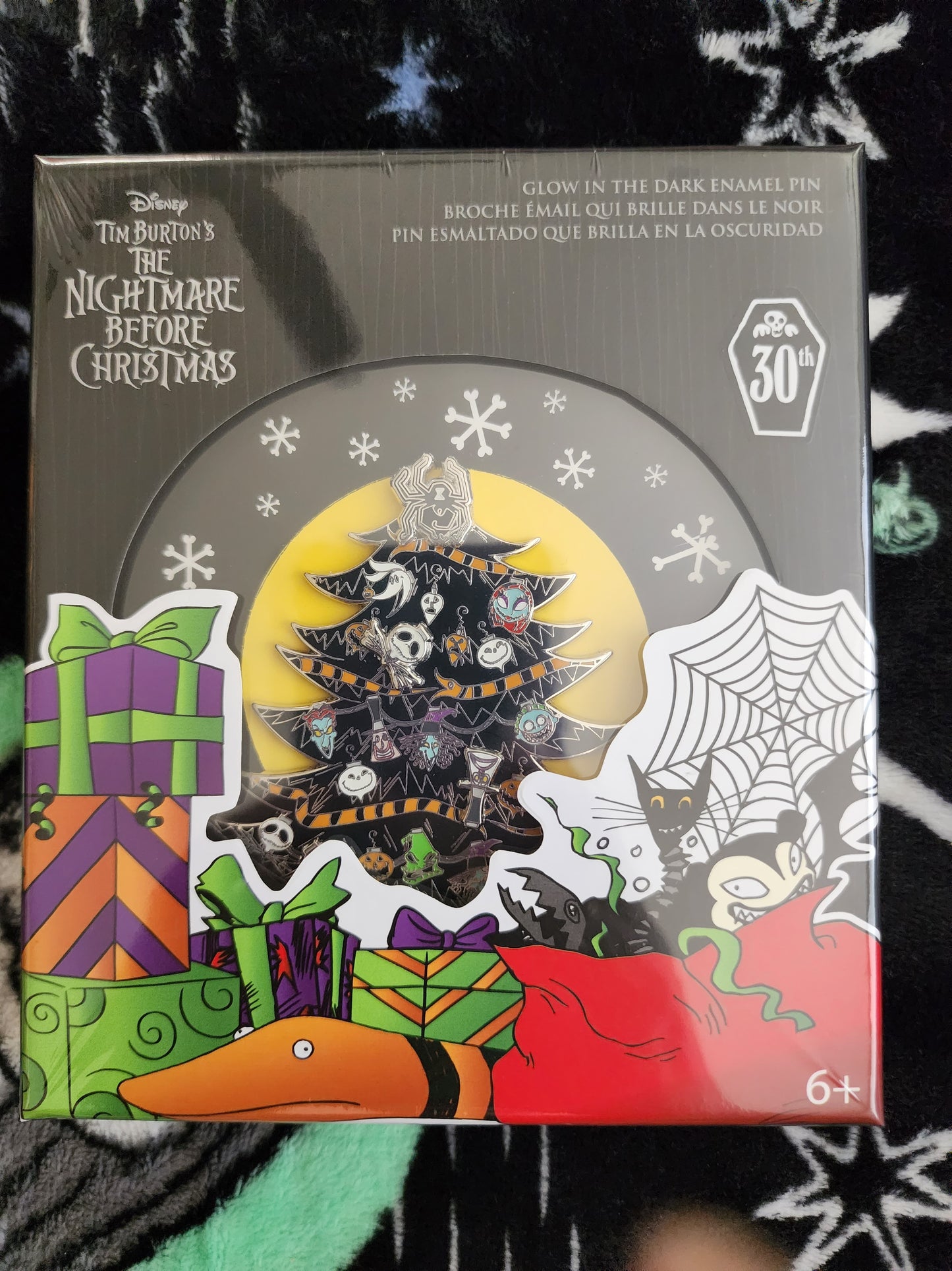 Disney Nightmare Before Christmas 30th Anniversary Limited Edition Tree Pin