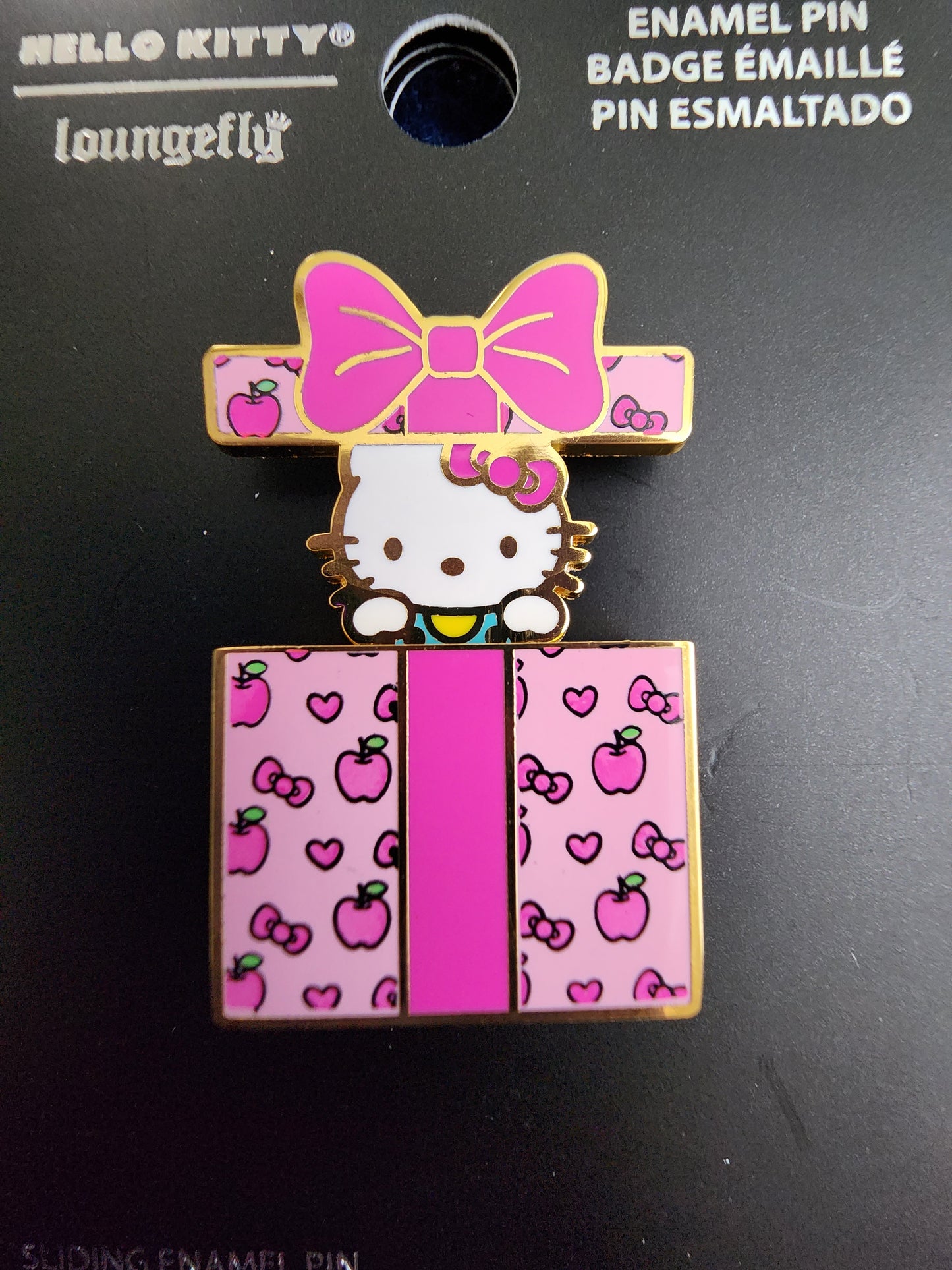 Hello Kitty Christmas Gift Pin