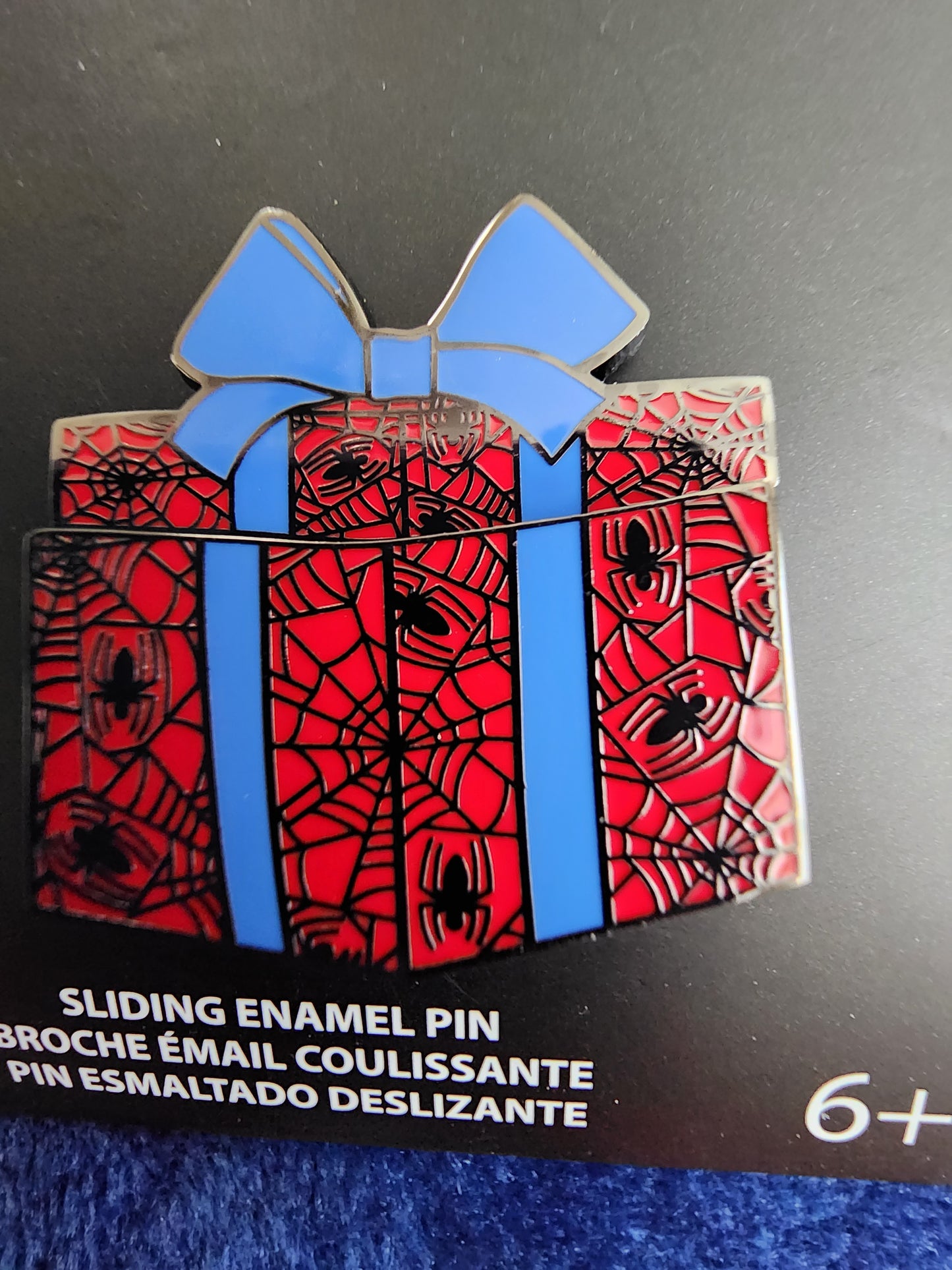 Marvel Spiderman Christmas Gift Pin