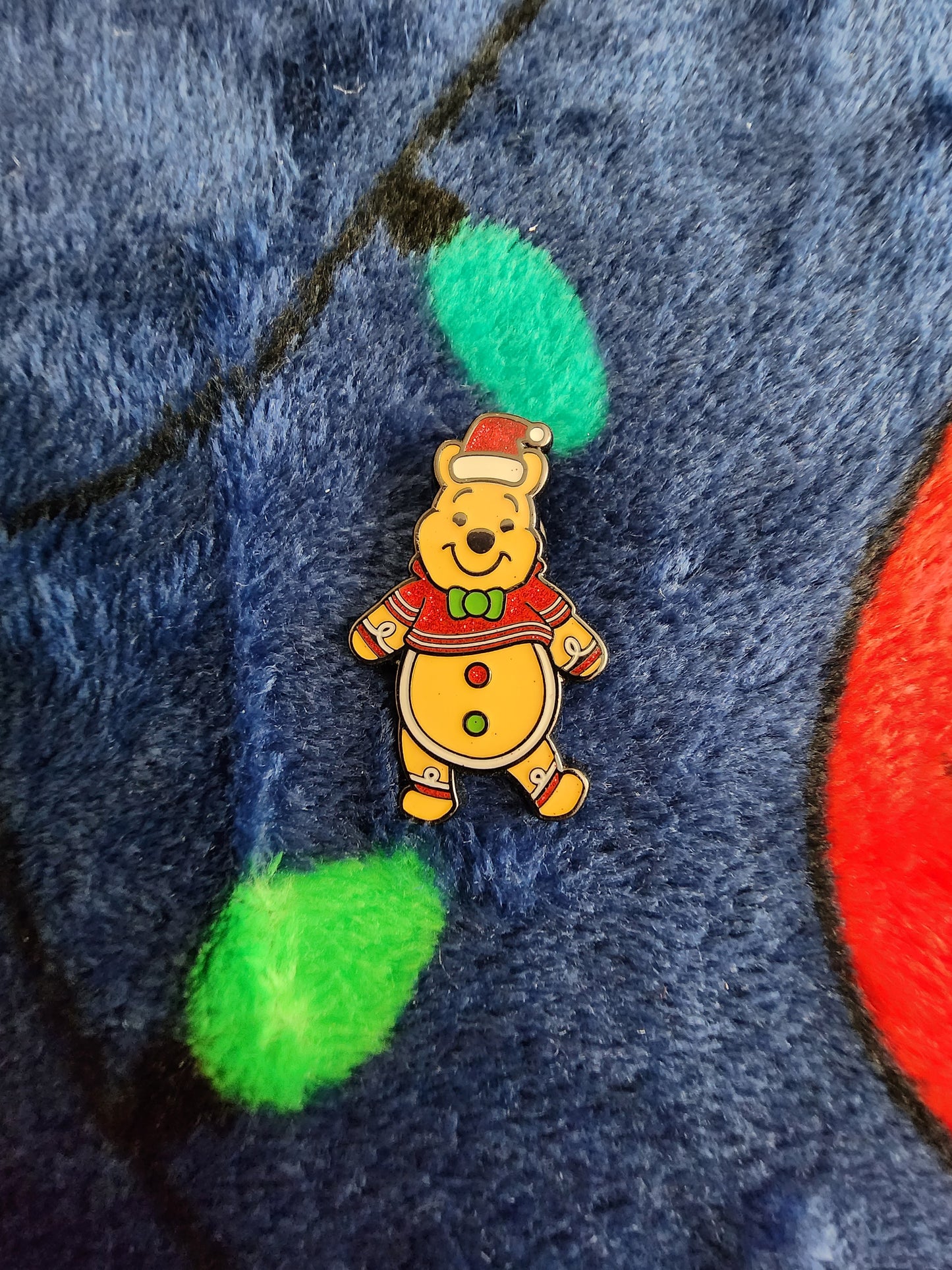 Disney Winnie the Pooh and Friends Gingerbread Cookie Mystery Pins