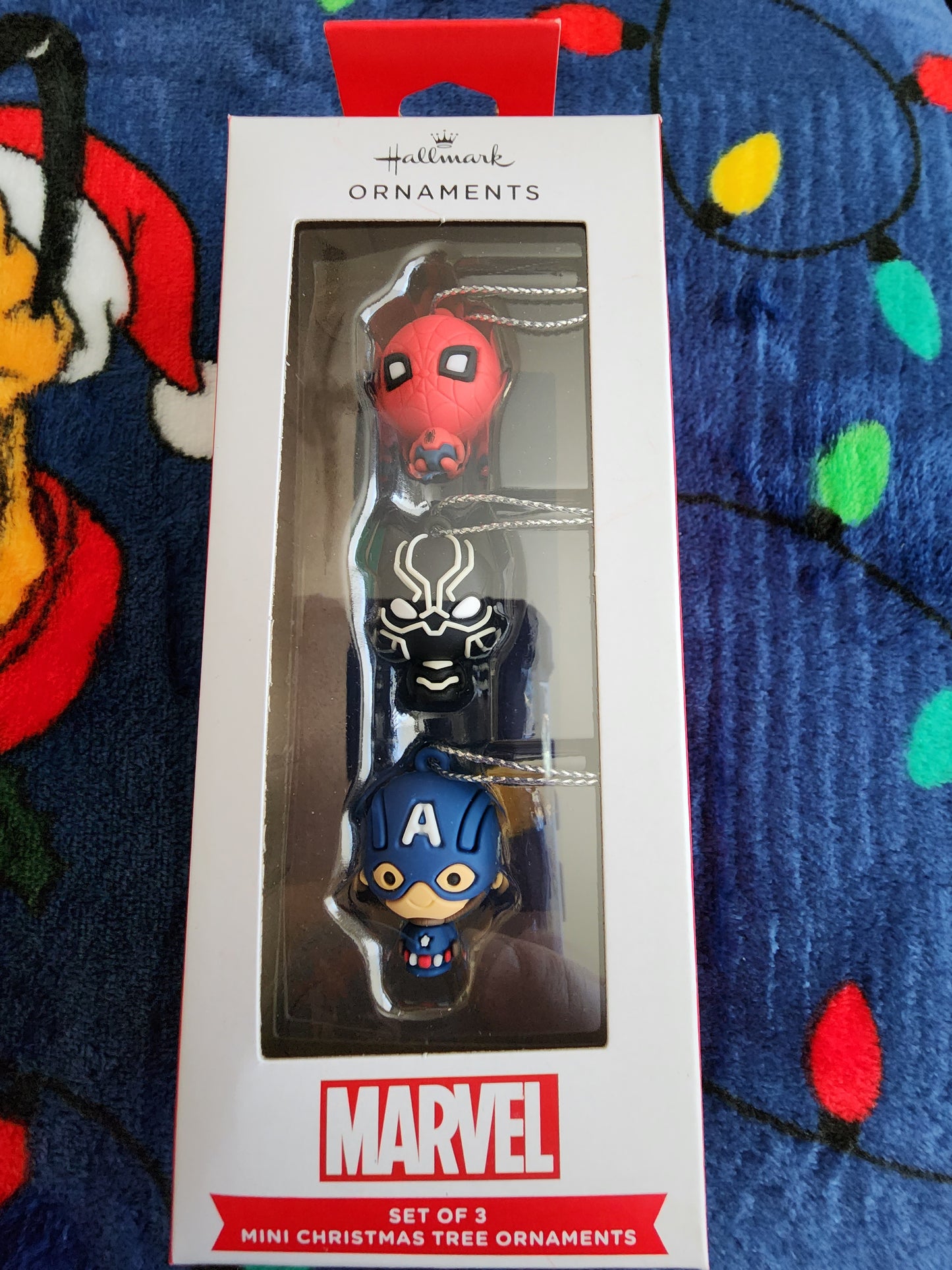 Hallmark Marvel Christmas Ornament Set