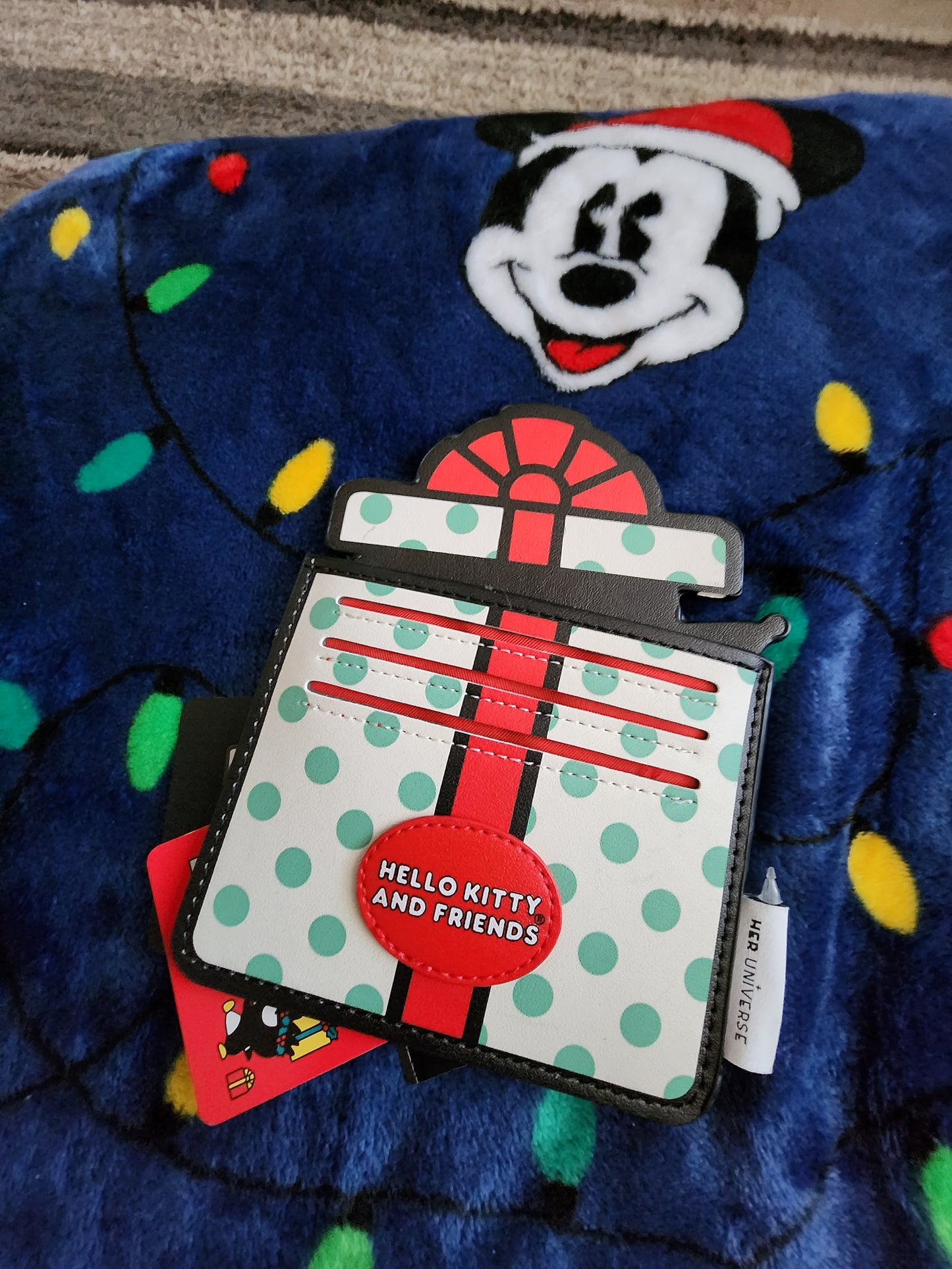 Hello Kitty and Friends Christmas Card Holder