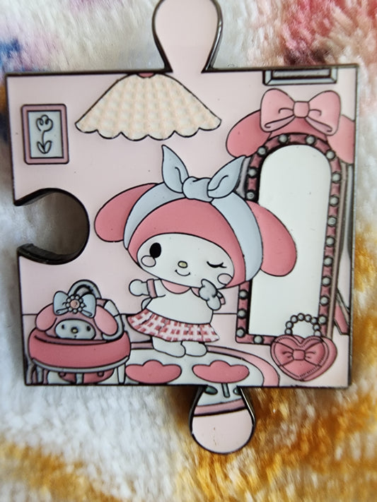 Loungefly Hello Kitty and Friends Puzzle House Mystery Pins