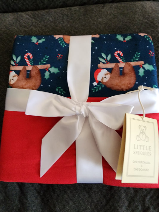 Charlies Project Sloth Christmas Baby Blanket