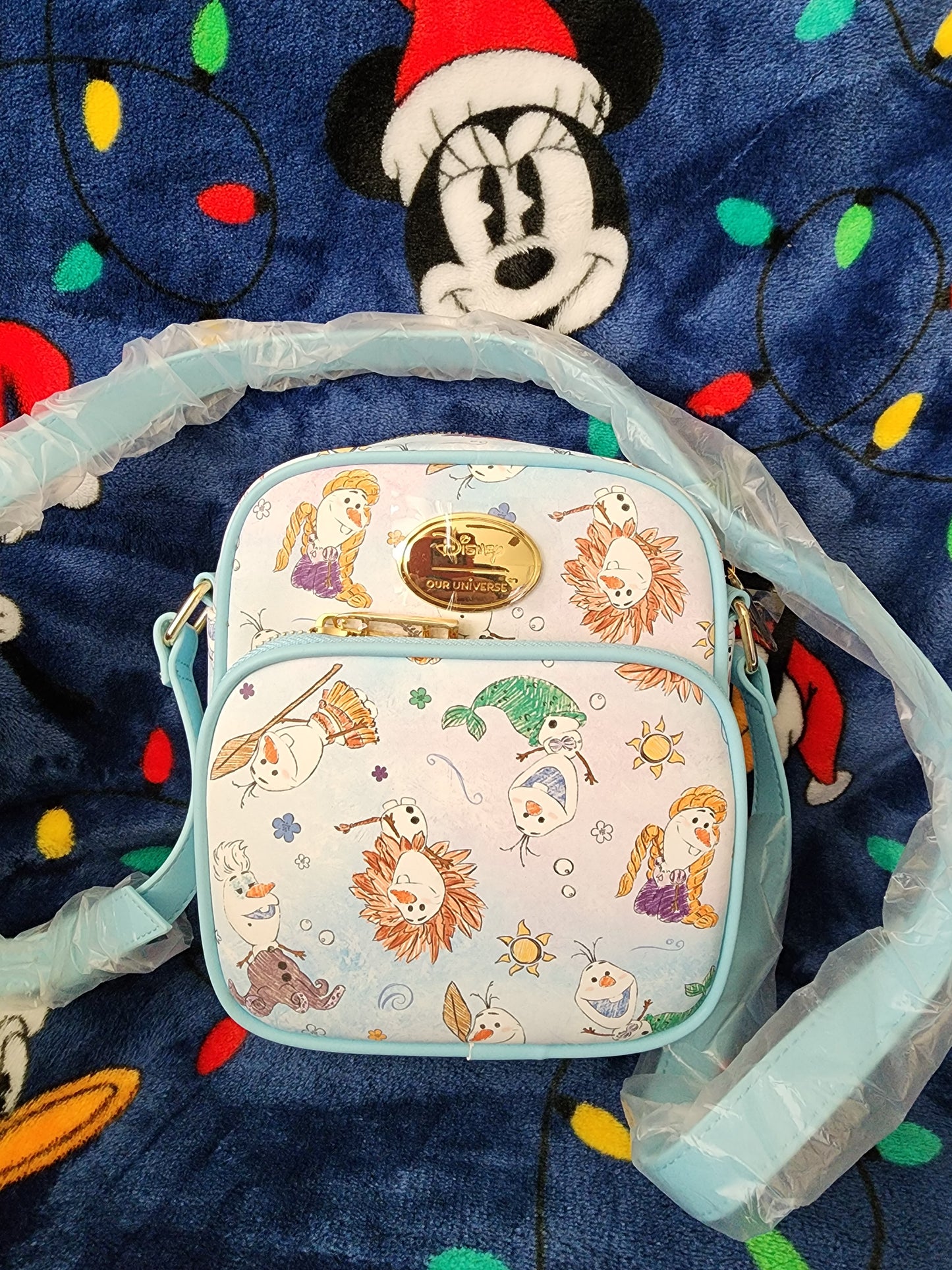 Our Universe Disney Pixar Olaf Plays Disney Crossbody Bag