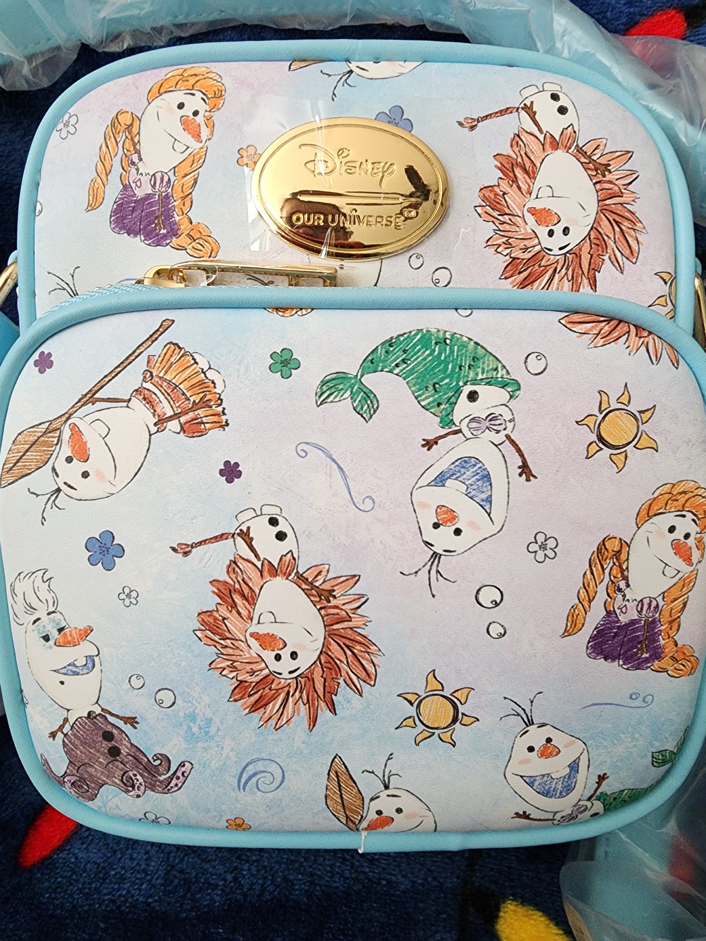 Our Universe Disney Pixar Olaf Plays Disney Crossbody Bag