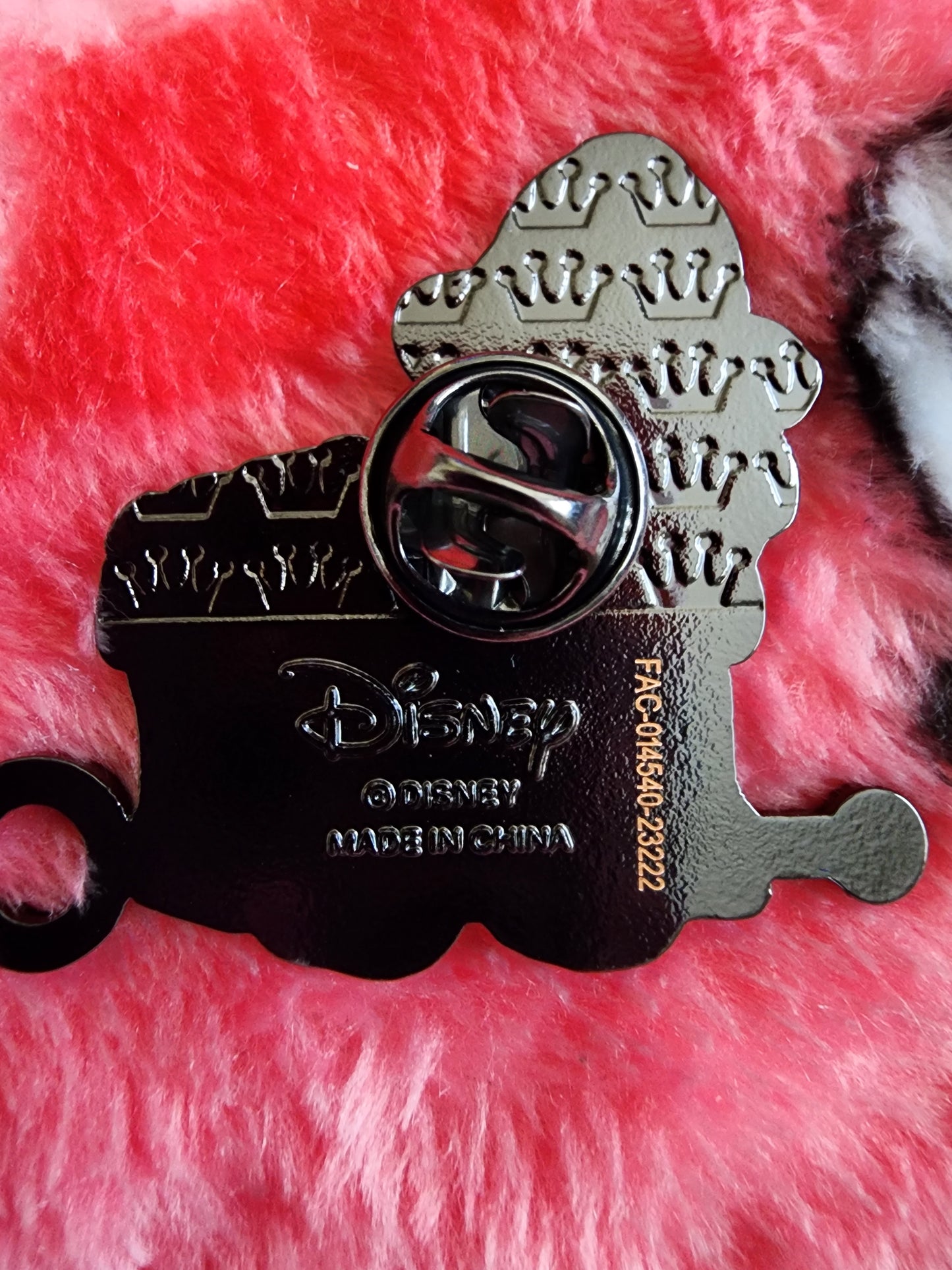 Loungefly Disney Seven Drawfs Mining Car Mystery Pins