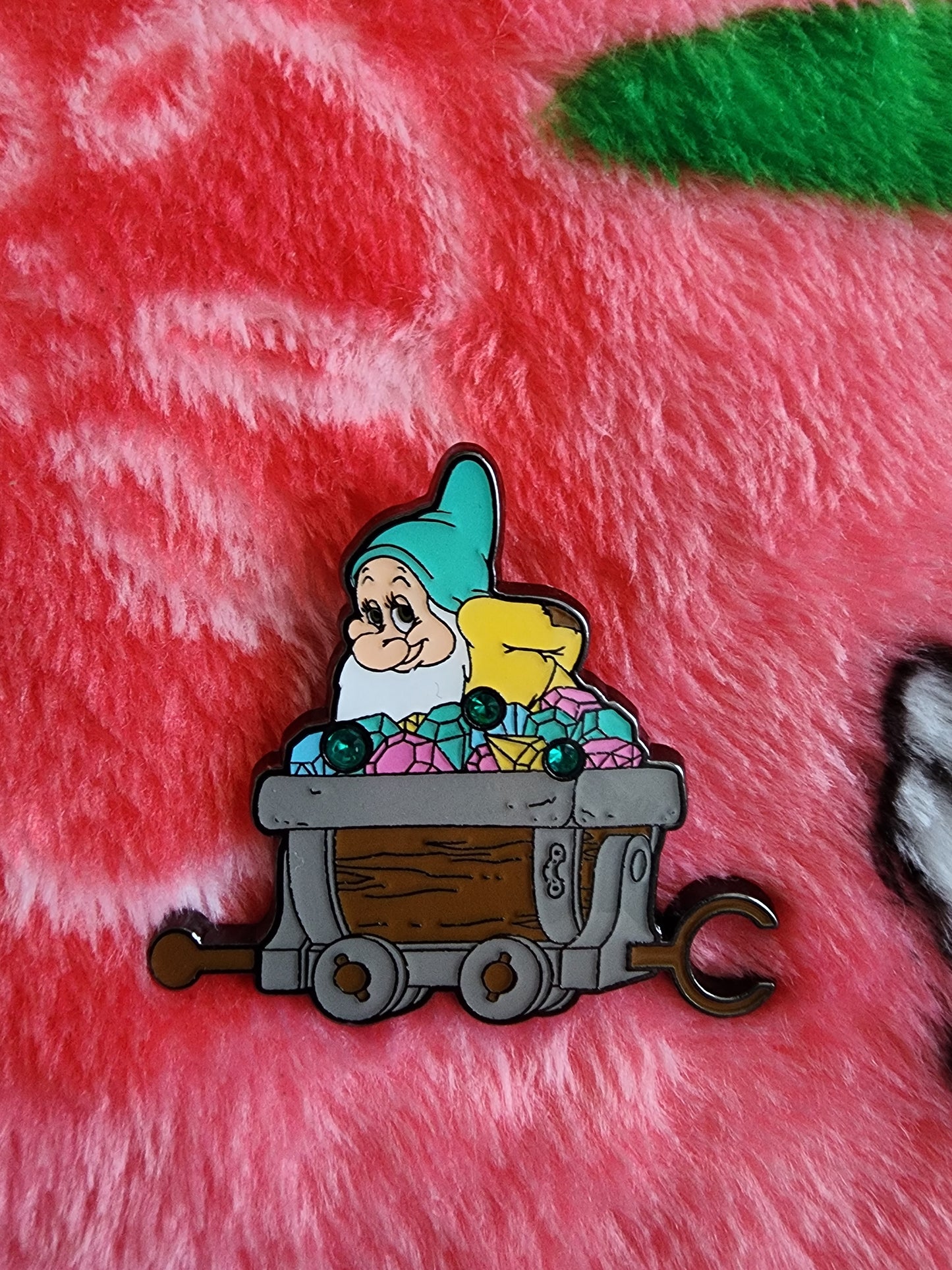 Loungefly Disney Seven Drawfs Mining Car Mystery Pins