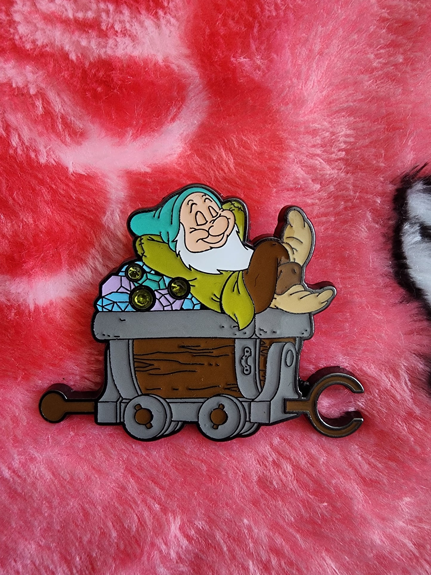 Loungefly Disney Seven Drawfs Mining Car Mystery Pins