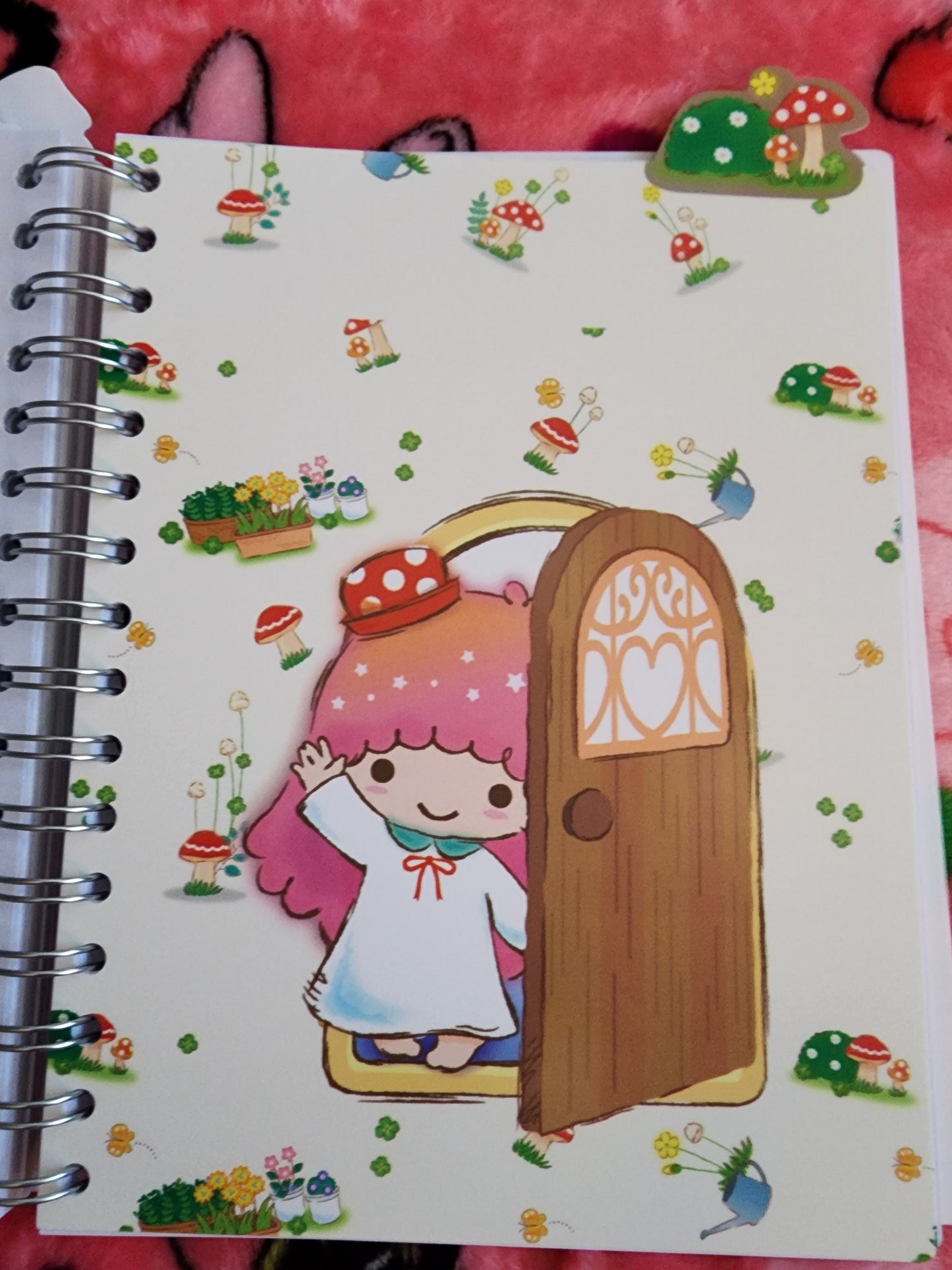 Hello Kitty and Friends Tabbed Notebook