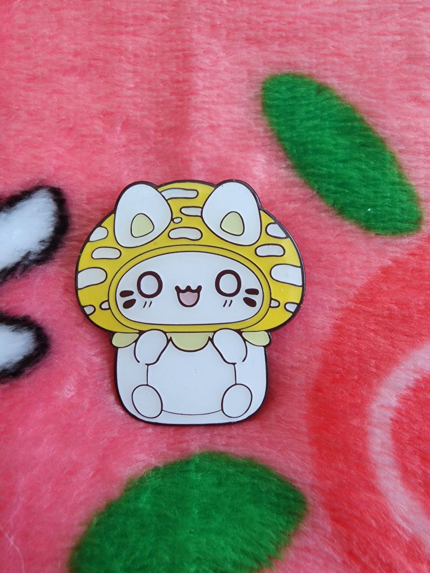 Meowchi Mushroom Mystery Pins