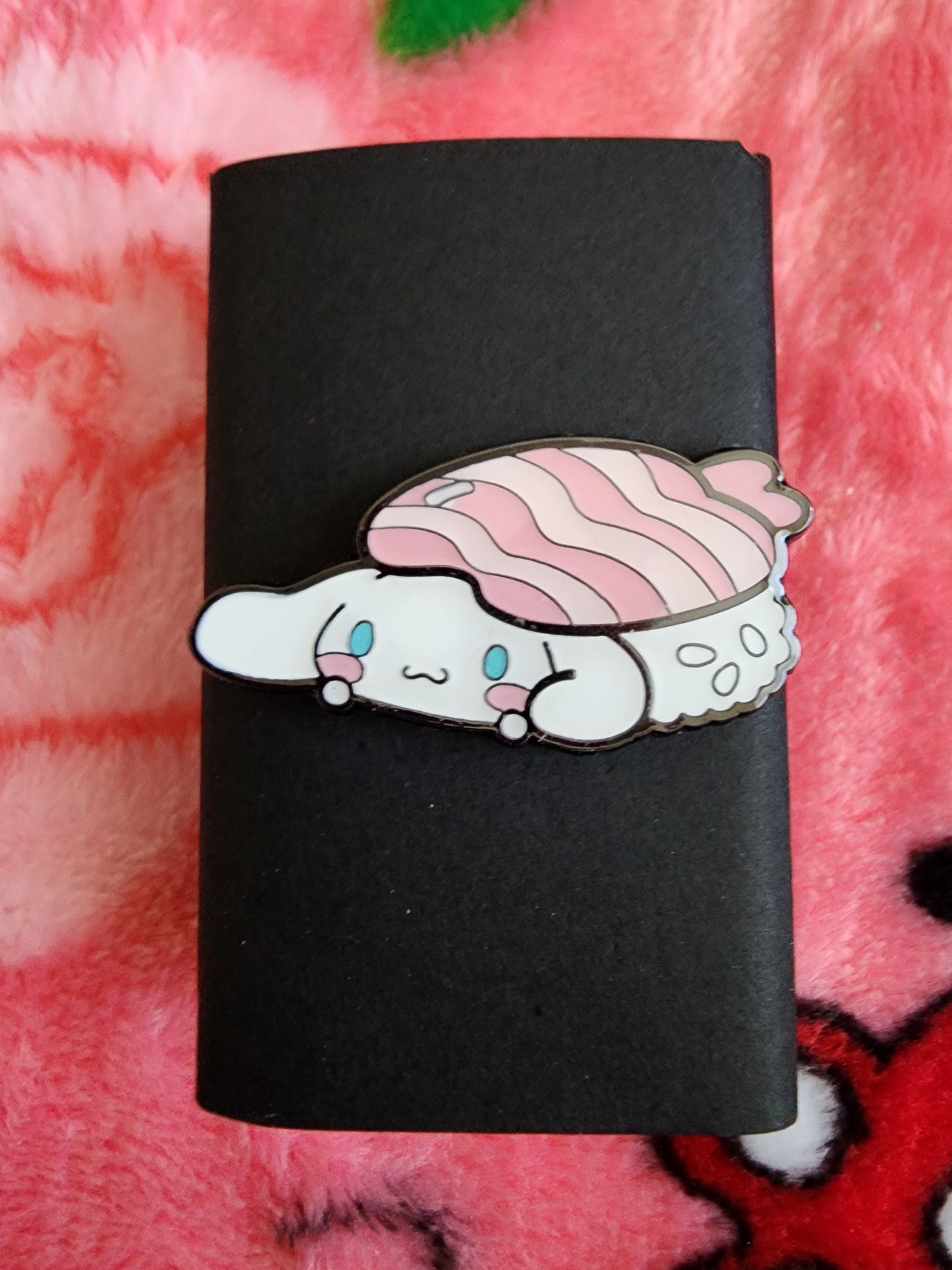 Hello Kitty and Friends as Sushi Mystery Pins