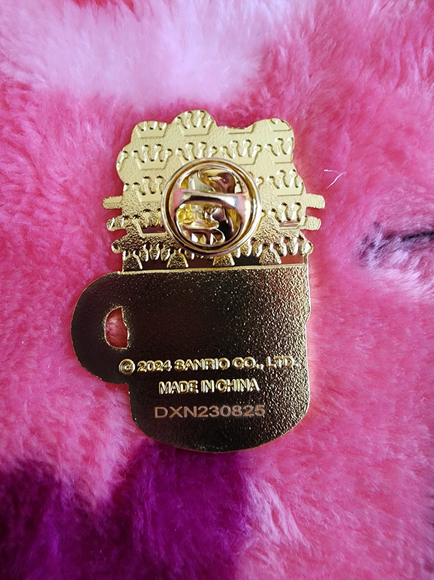 Loungefly Hello Kitty and Friends Hot Coco Mystery Pins