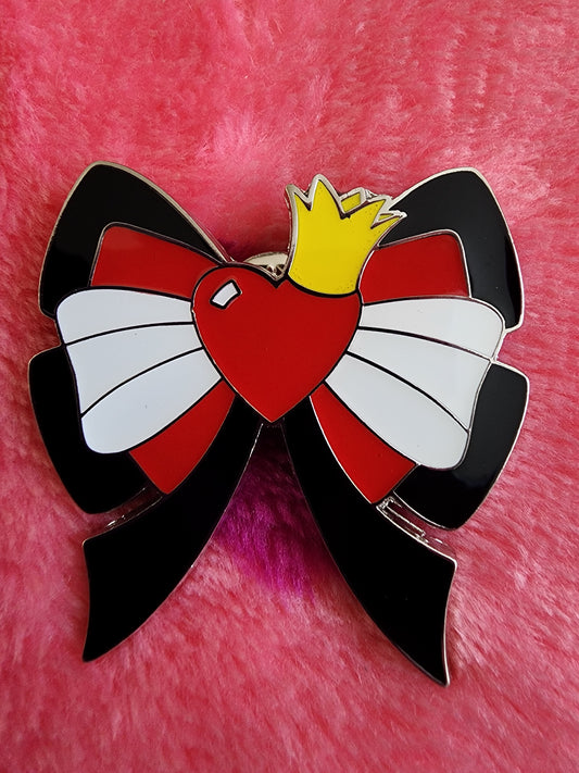 Loungefly Disney Villains Bow Mystery Pins