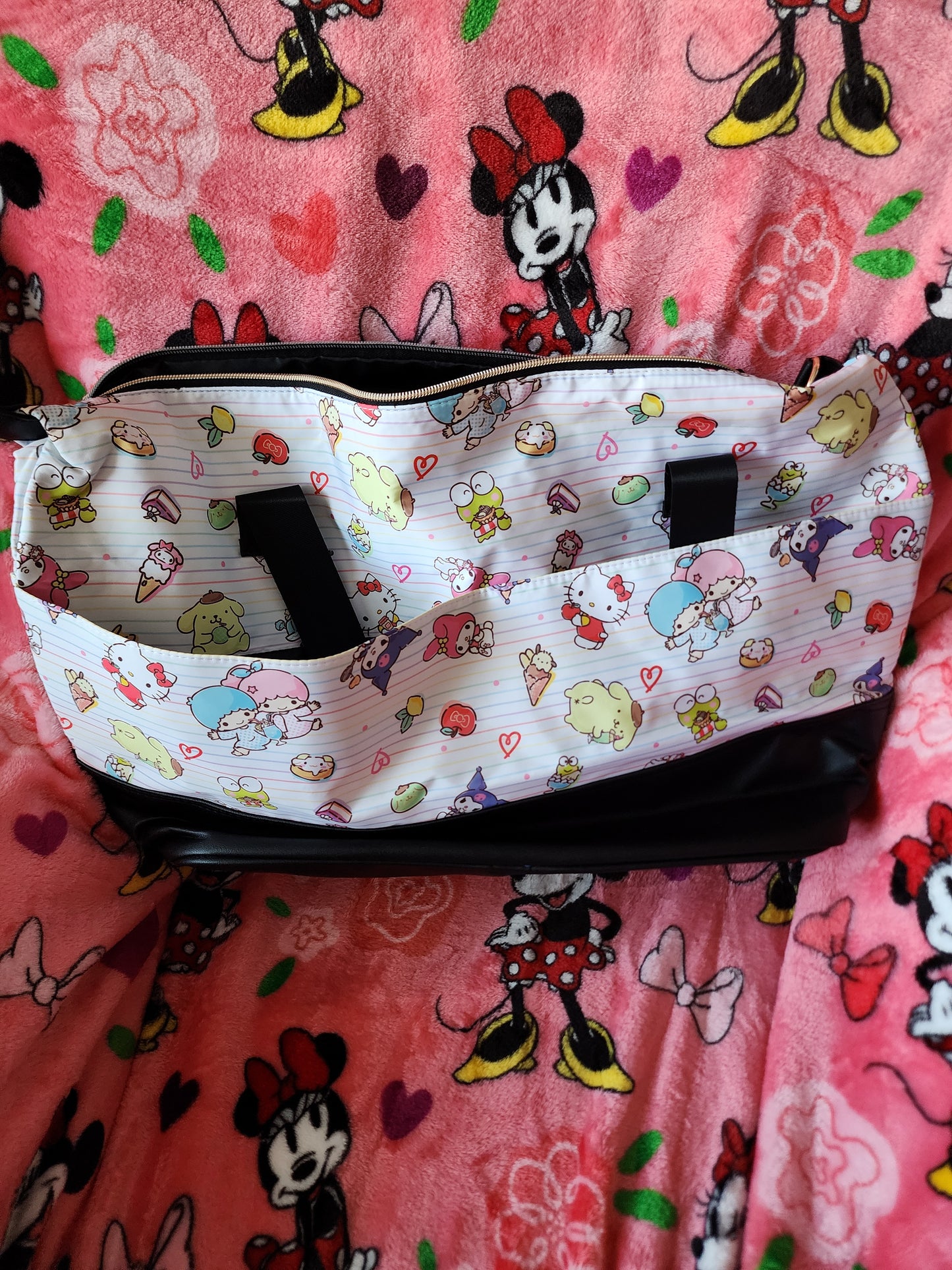 Hello Kitty and Friends Overnight Travel Toto Bag