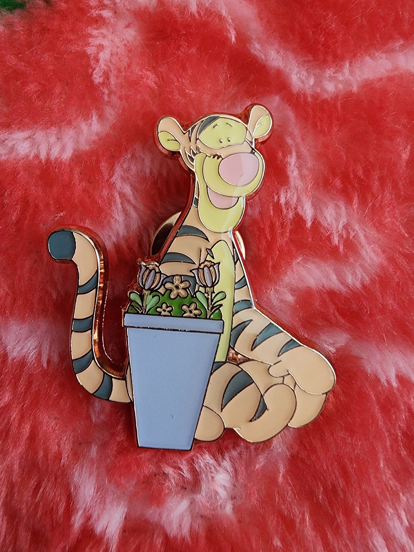 Loungefly Disney Winnie the Pooh and Friends Floral Plants Mystery Pins