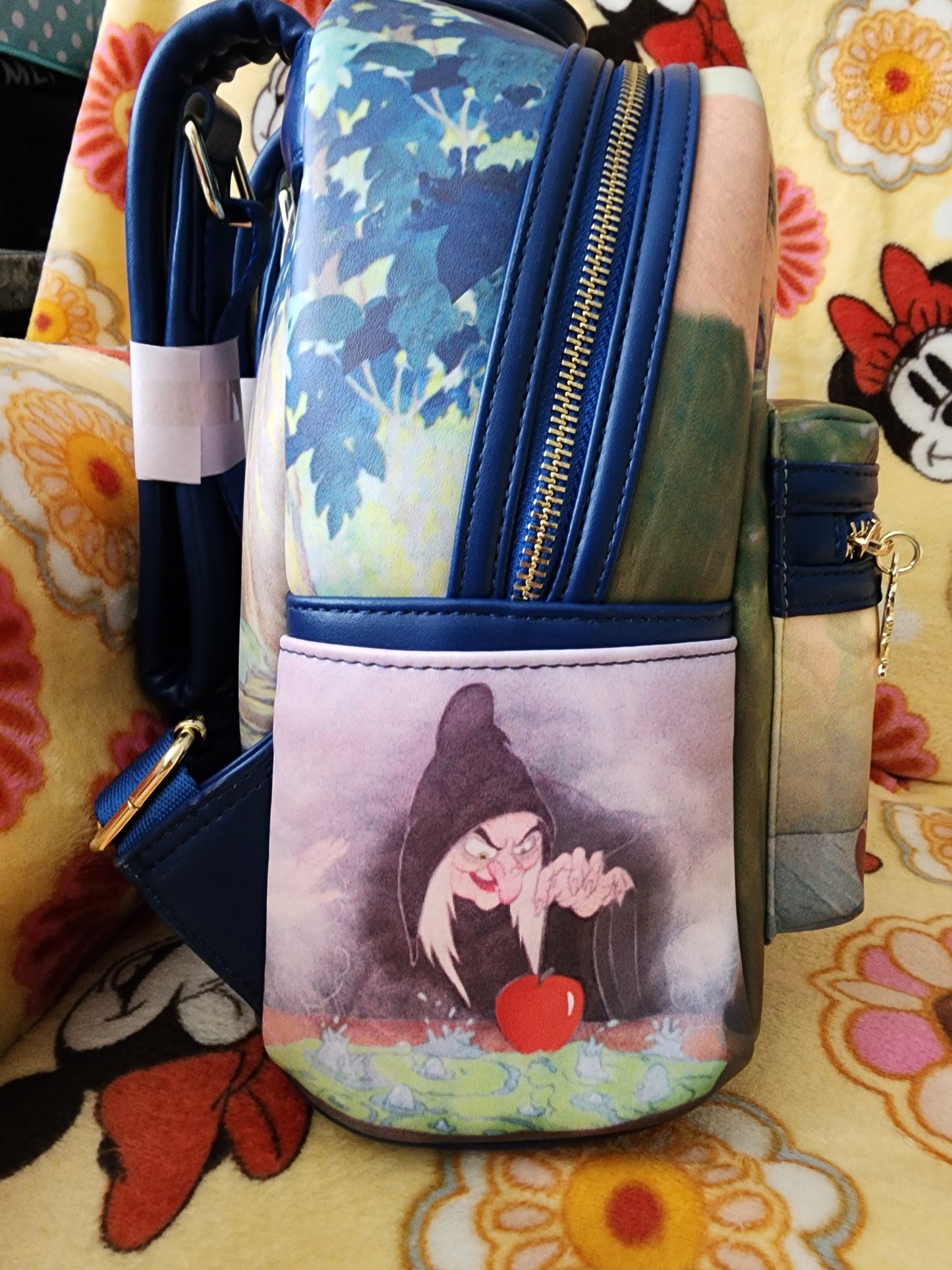 Loungefly Disney Snow White and The Seven Drawfs Backpack