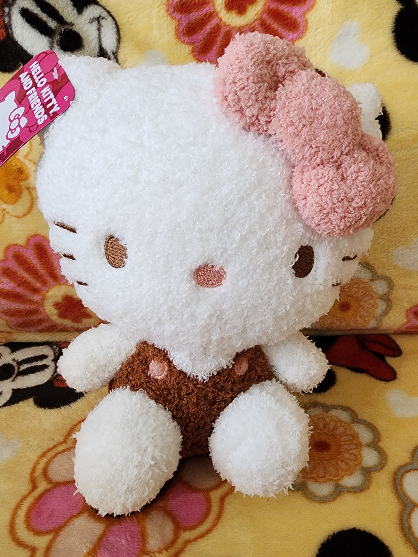 Hello Kitty and Friends Fluffy Plush