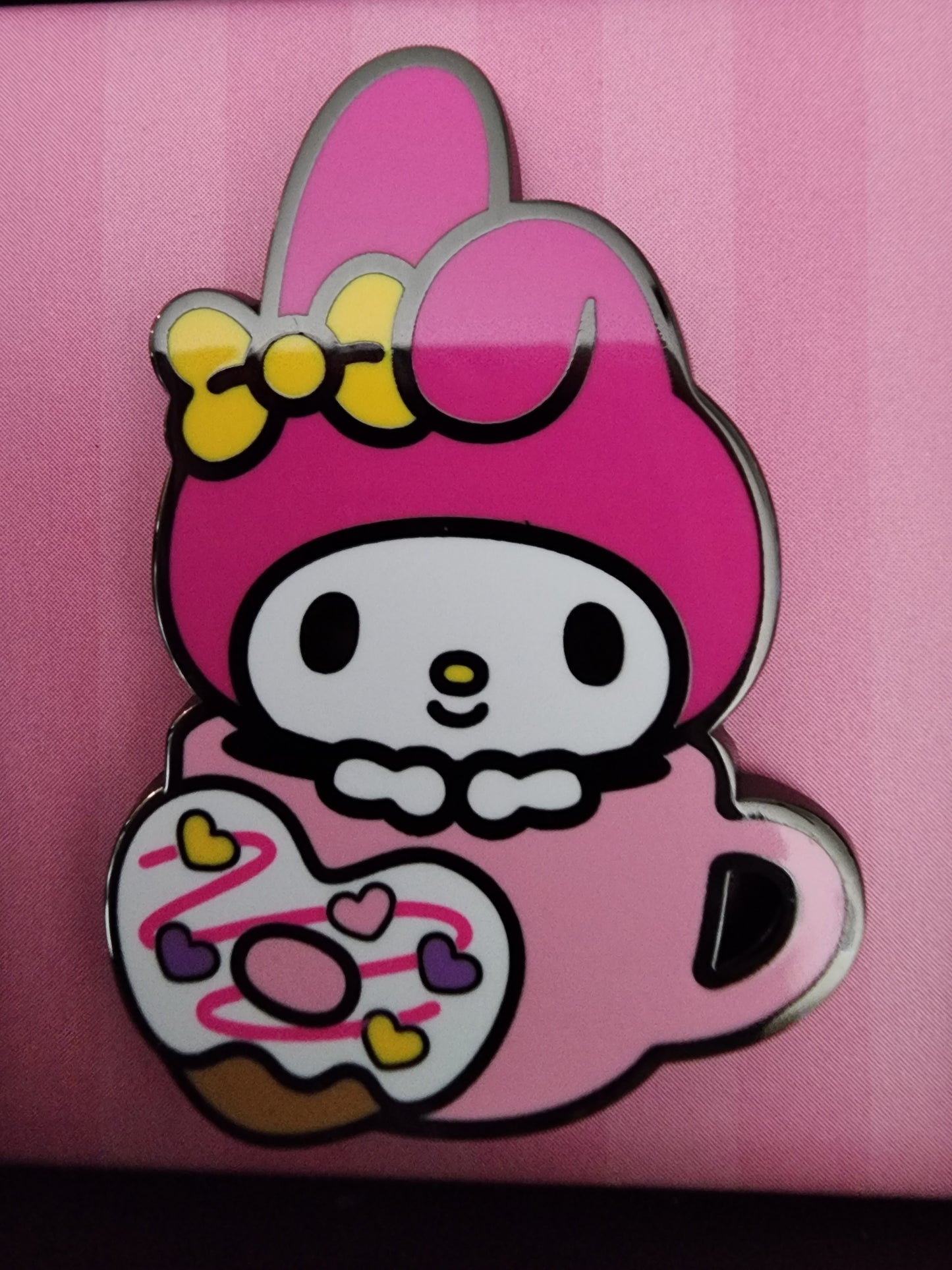 Hello Kitty and Friends Cafe Mystery Figpins