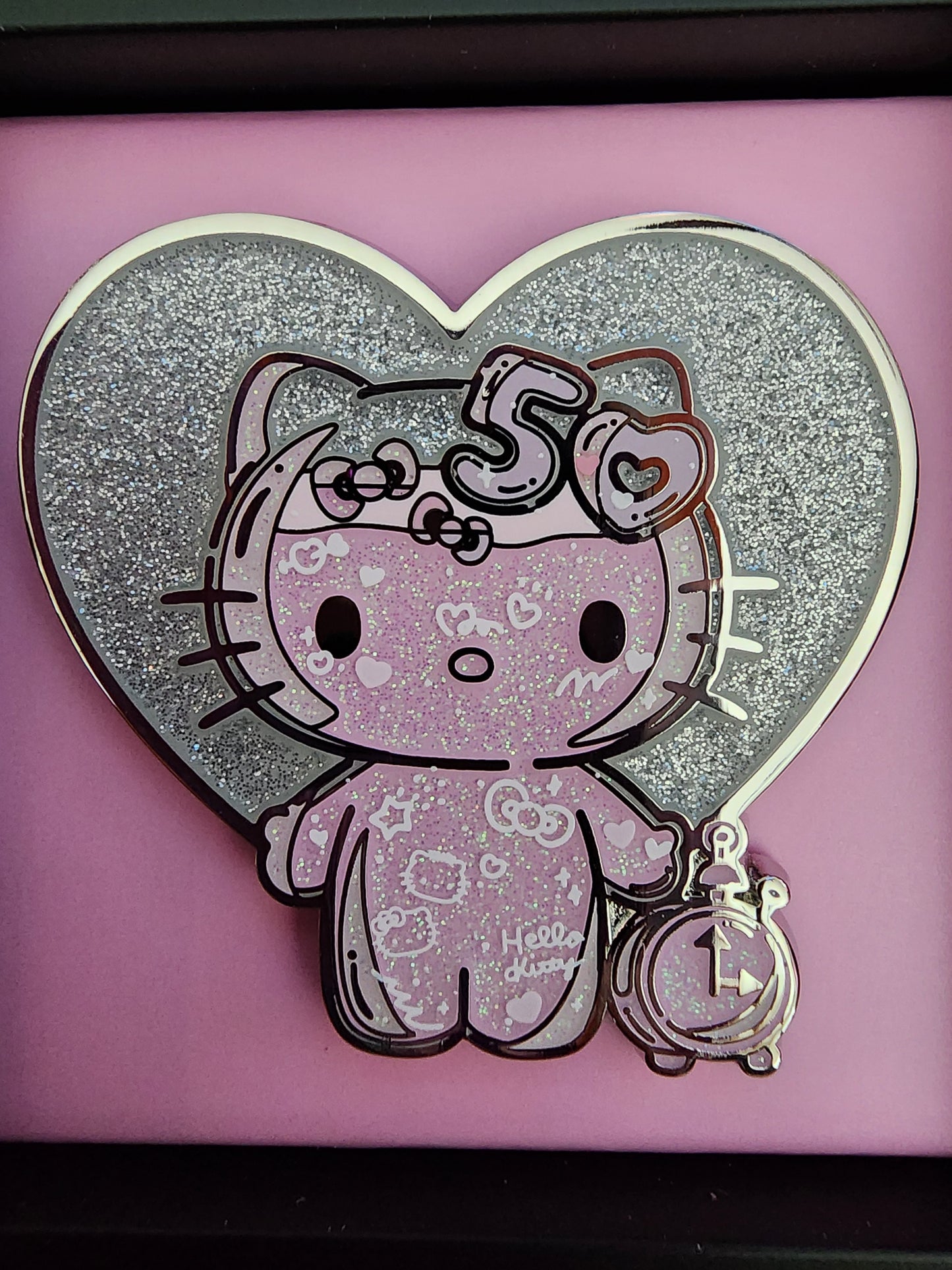 Hello Kitty 50th Anniversary Bling Heart Figpins