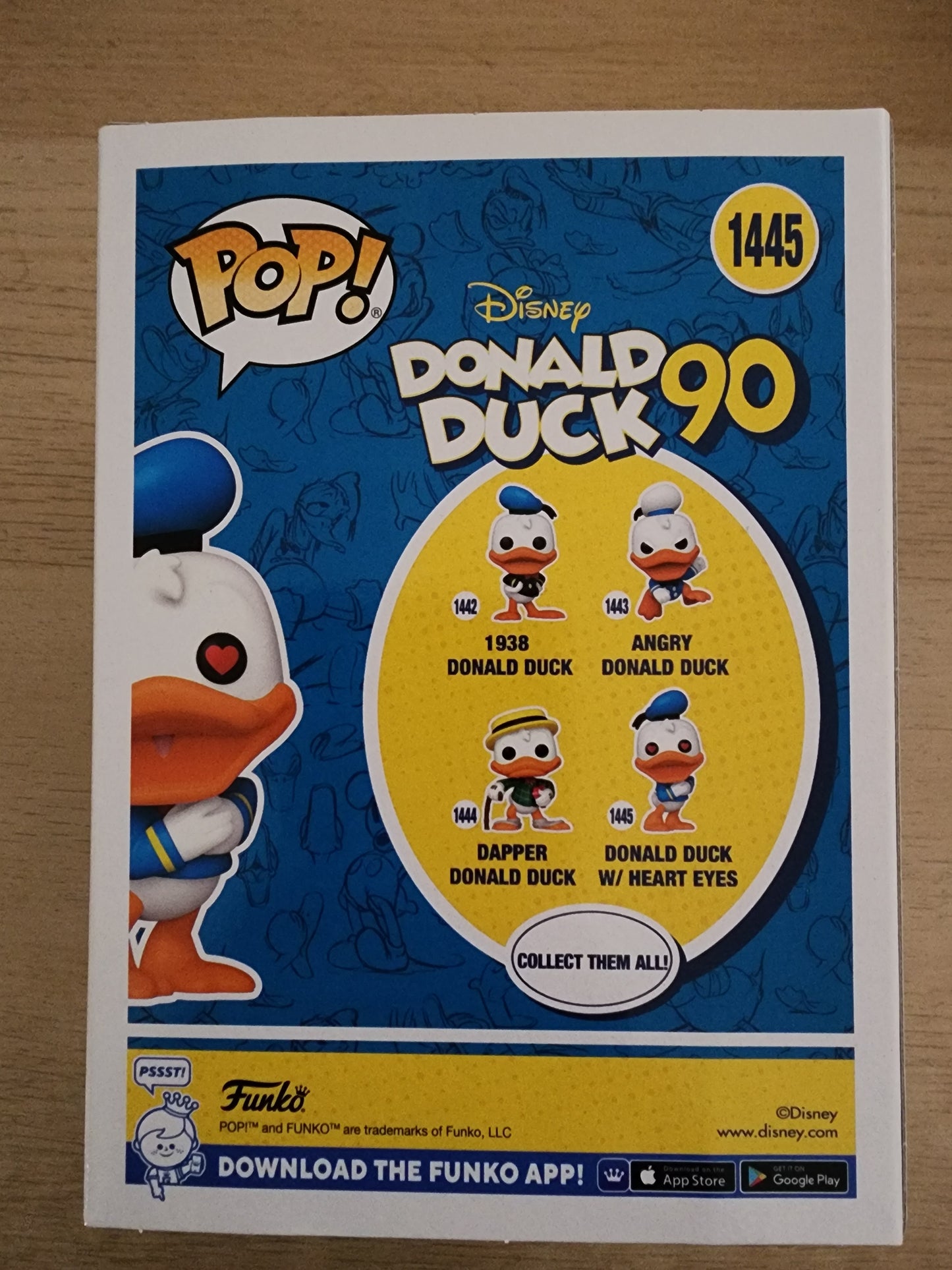 Funko Pop Disney Donald Duck 90th with Heart Eyes Figure