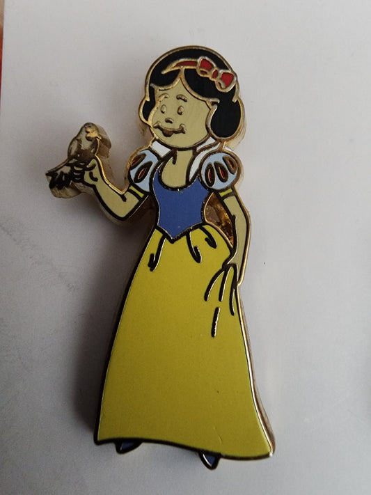 Disney Princess Snow White Chibi Pin