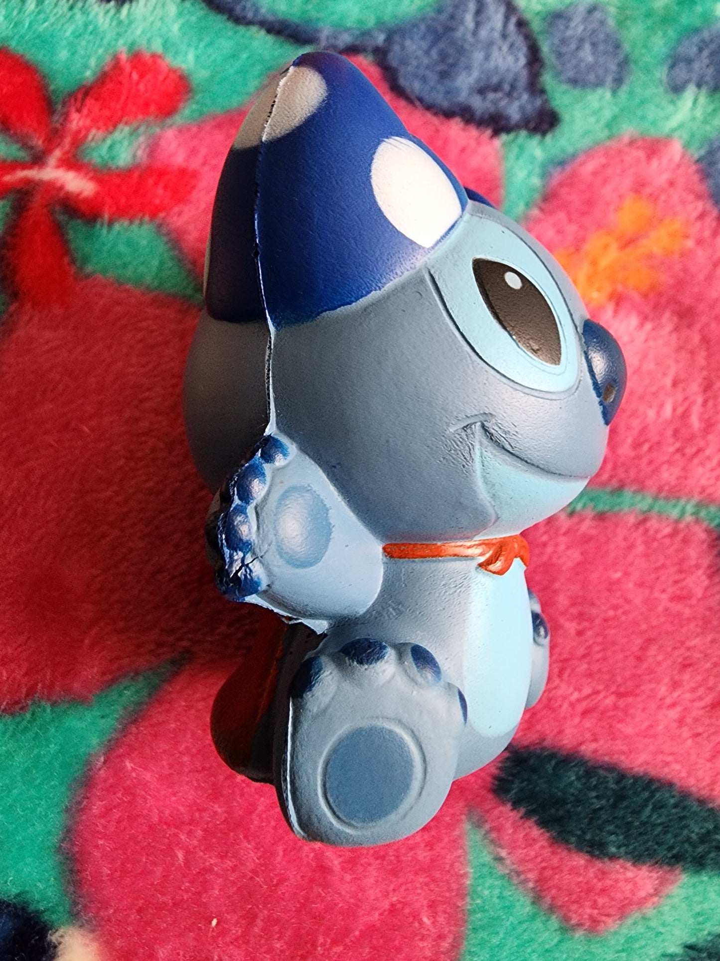 Disney Stitch Squish 'ums Mystery Figures