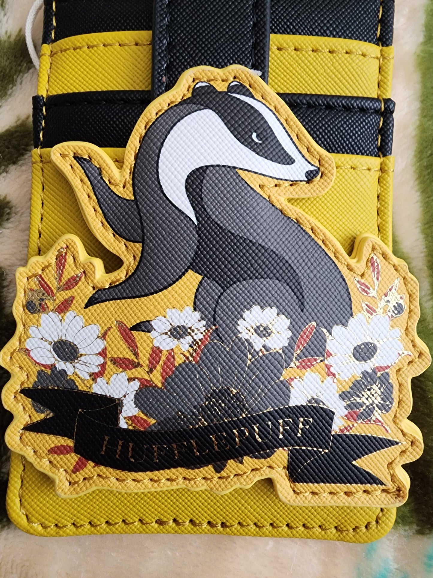 Loungefly Harry Potter Hufflepuff Card Holder