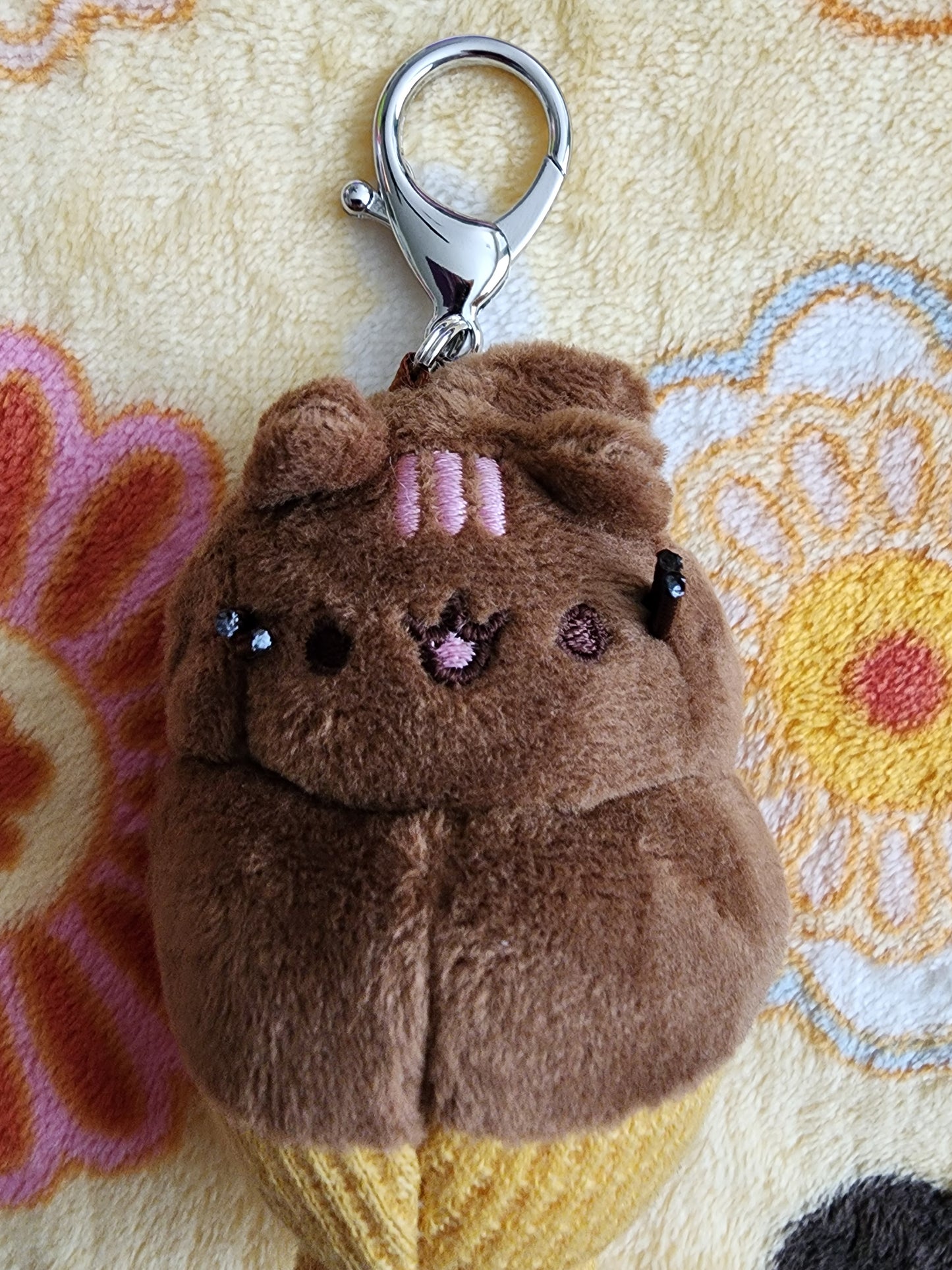 Pusheen Ice Cream Plush Mystery Bag Clips