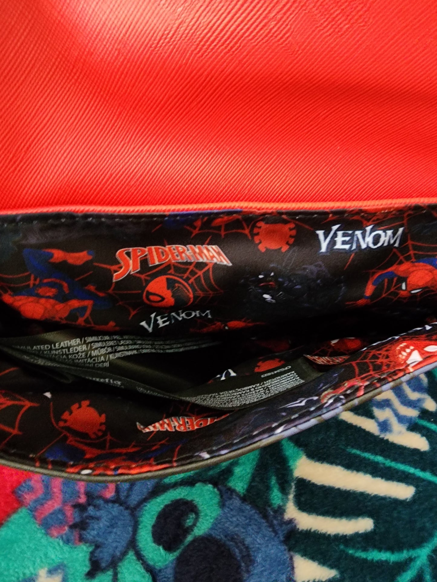 Loungefly Marvel Spiderman/Venom Crossbody Bag