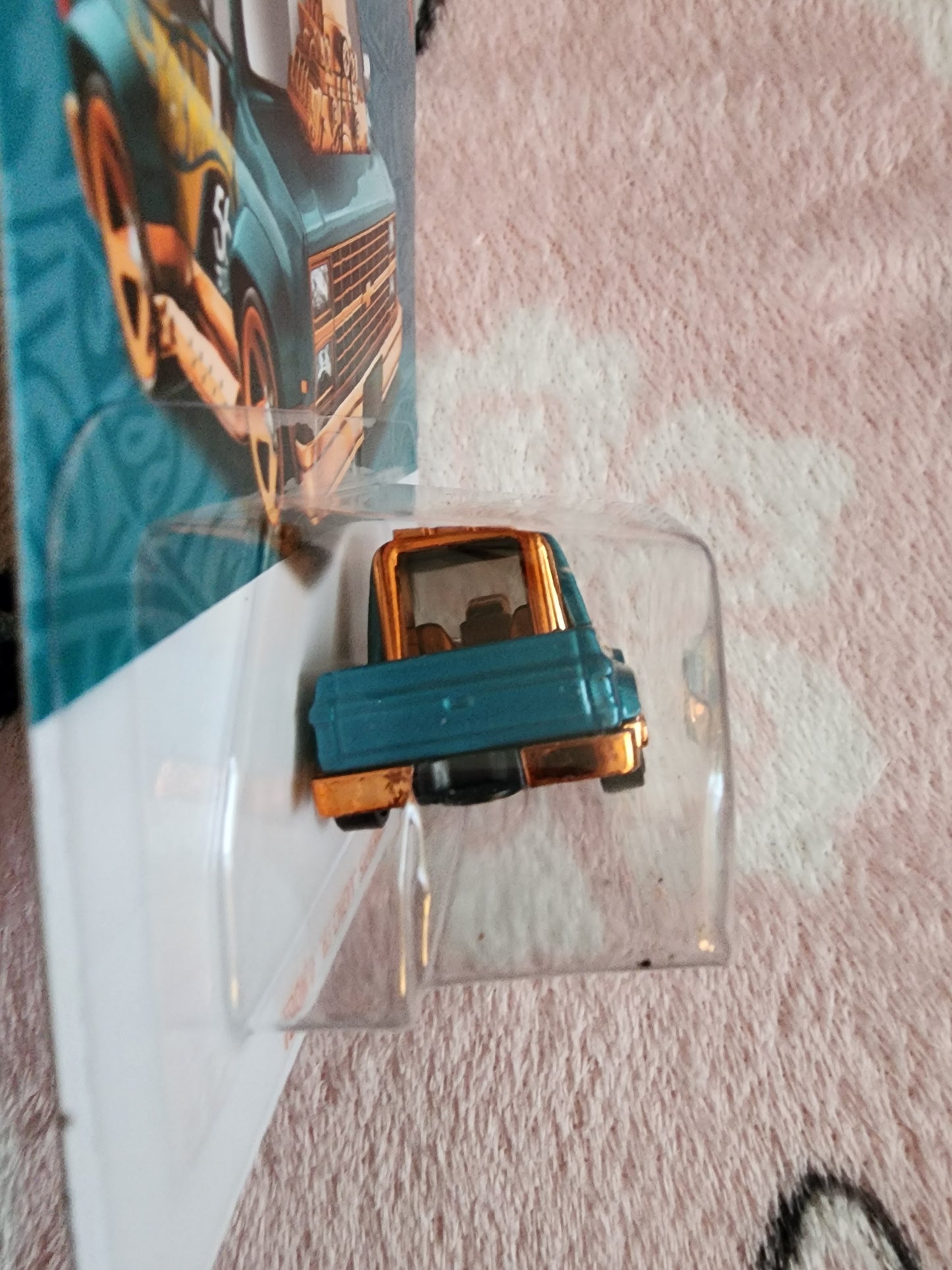 Hot Wheels Pearl and Chrome Car Series